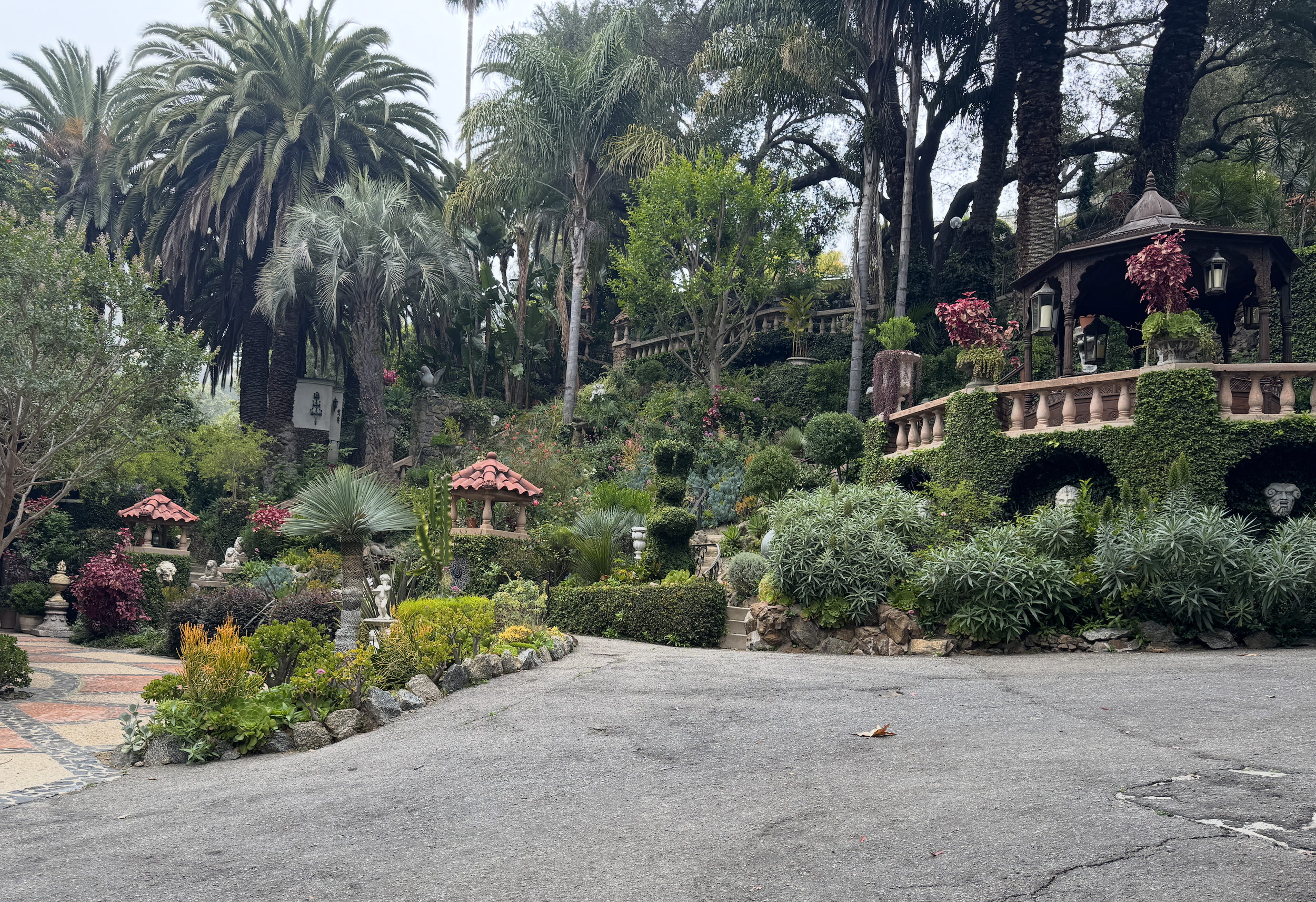 Houdini_Estate_Grounds.png