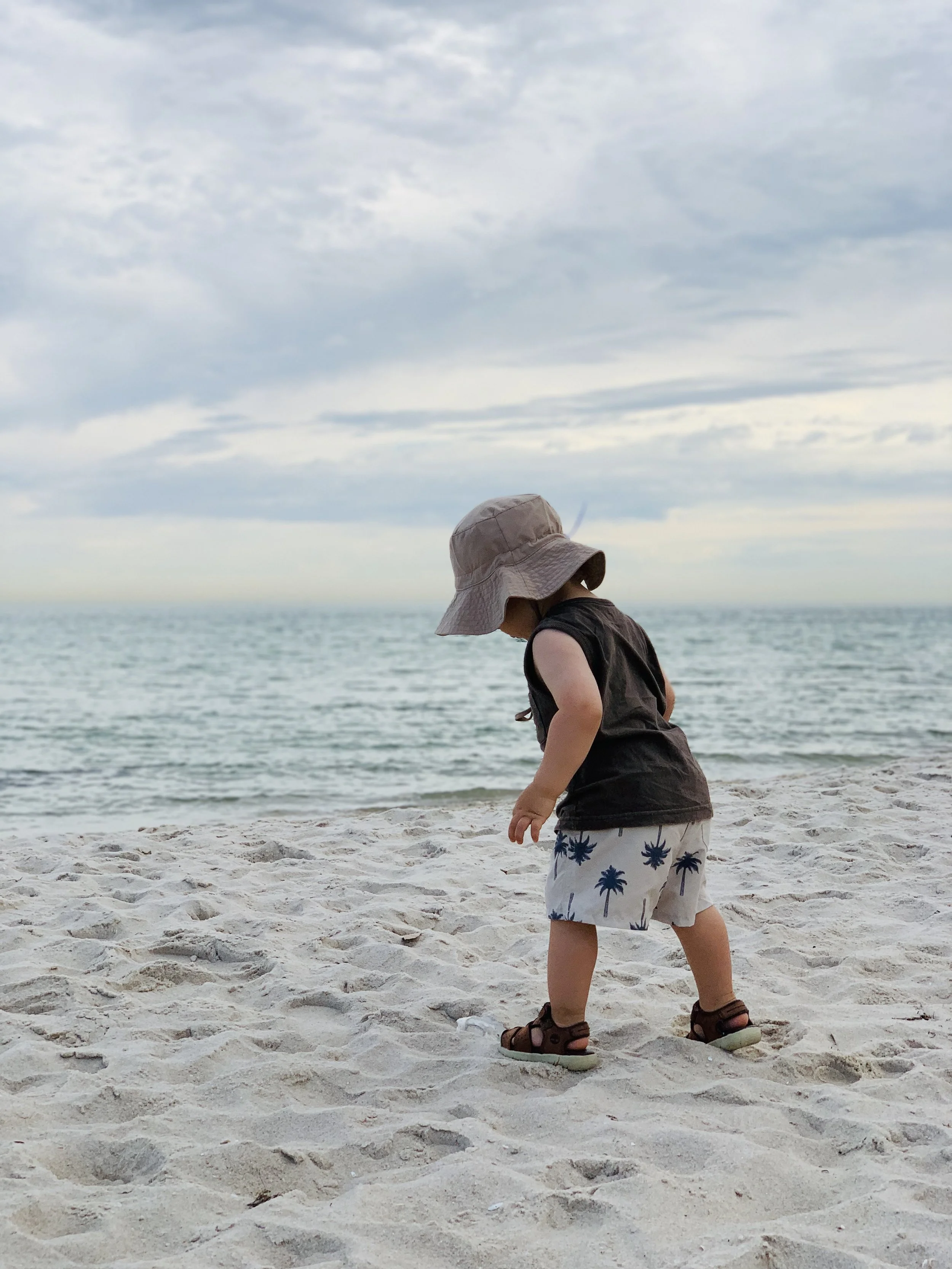 Sunday Babysitting & After 12am