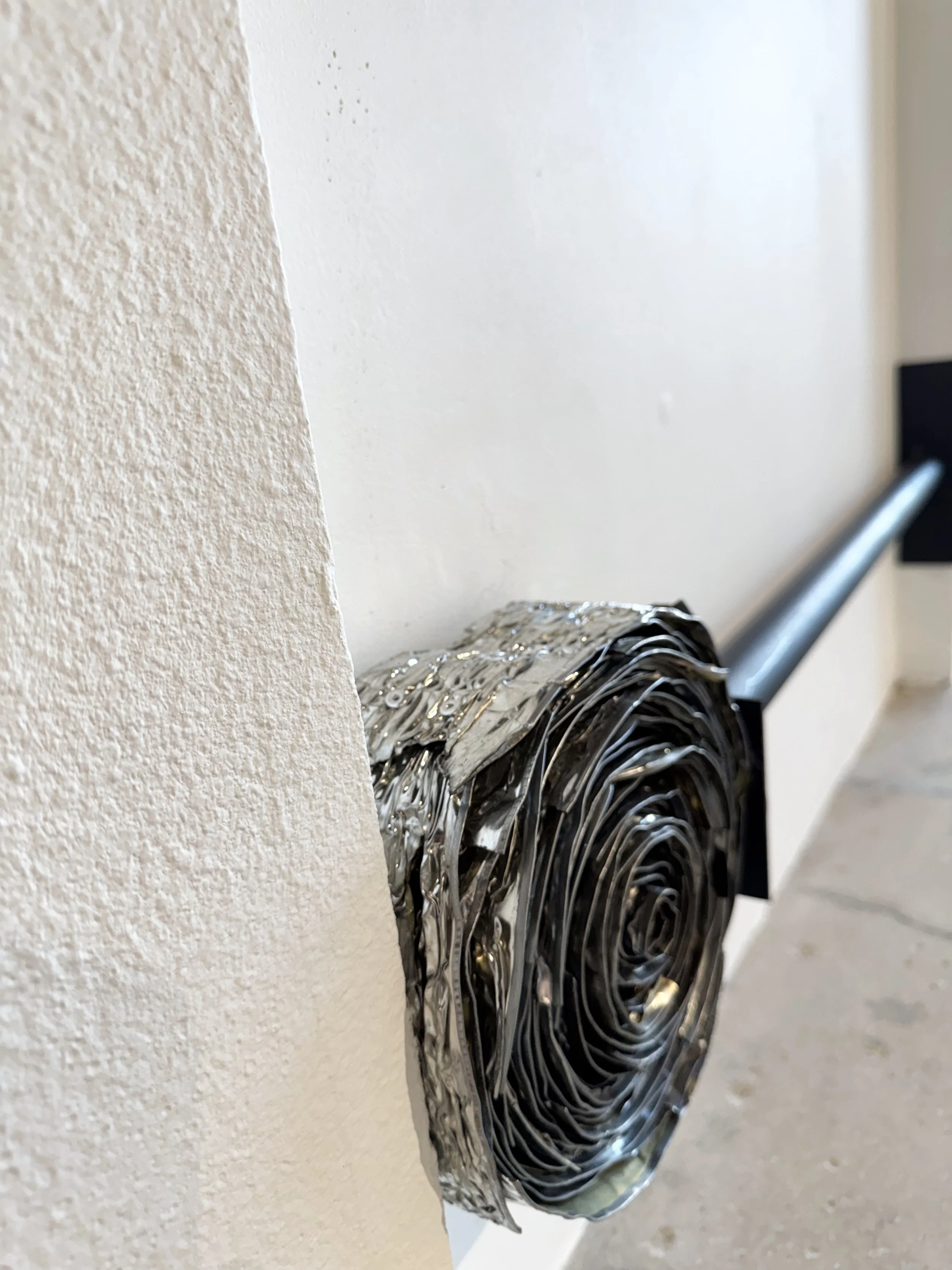 Solomon Rousseau. VIIIA (2026). Tin-plated steel, steel pipe with plates.