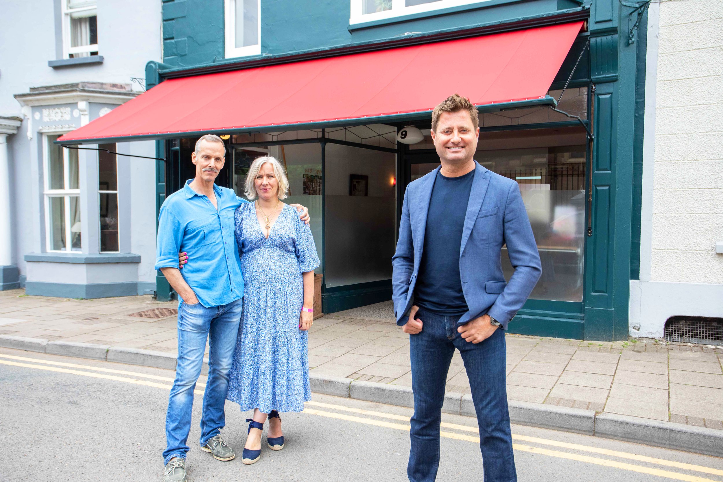 George Clarke's Remarkable Renovations Series 2 Episode 6 in Monmouthshire. Unit Stills Photographer Esme Buxton. 