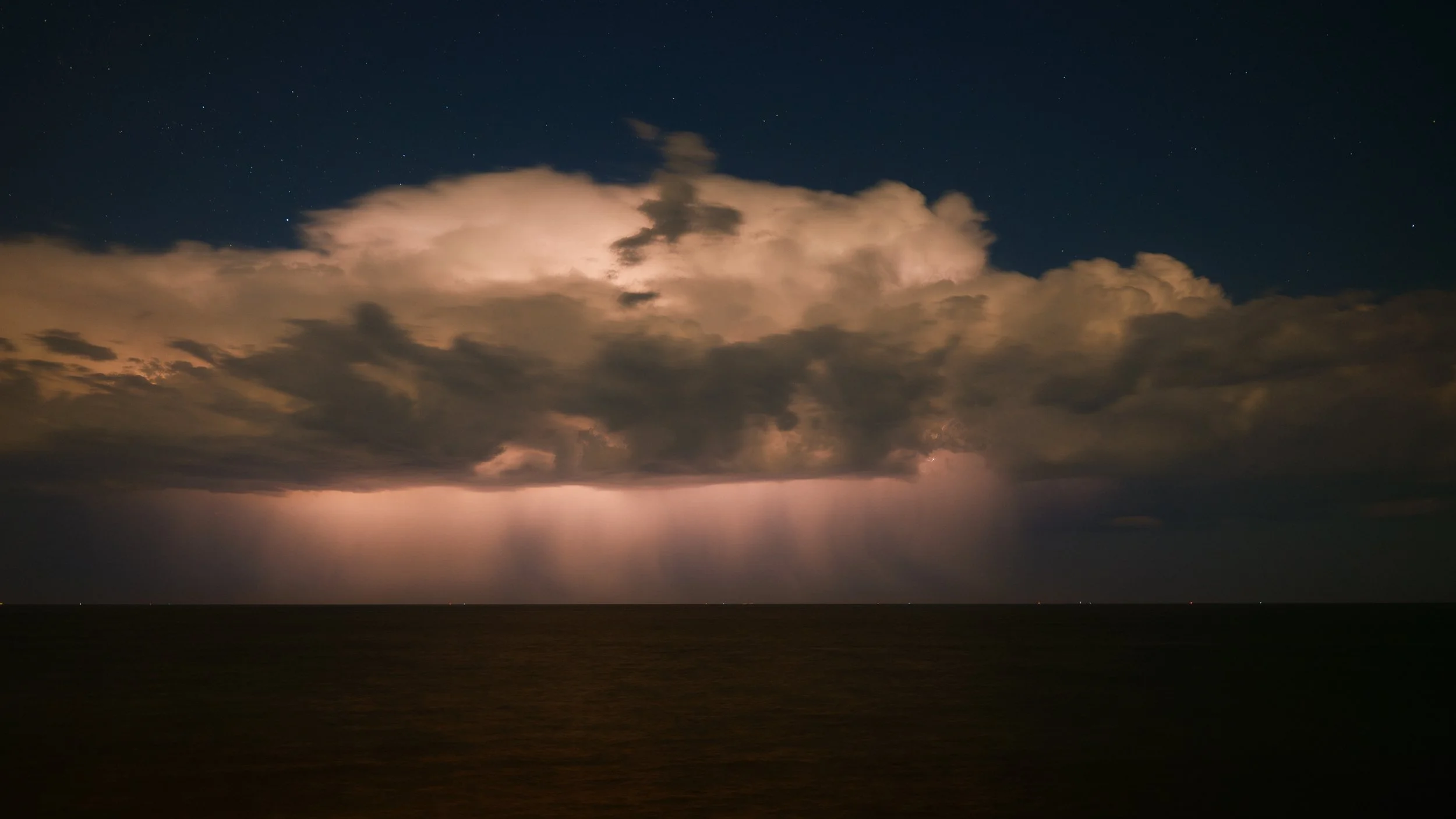 Is it just me, or do the clouds &amp; rain curtain look like a jellyfish?