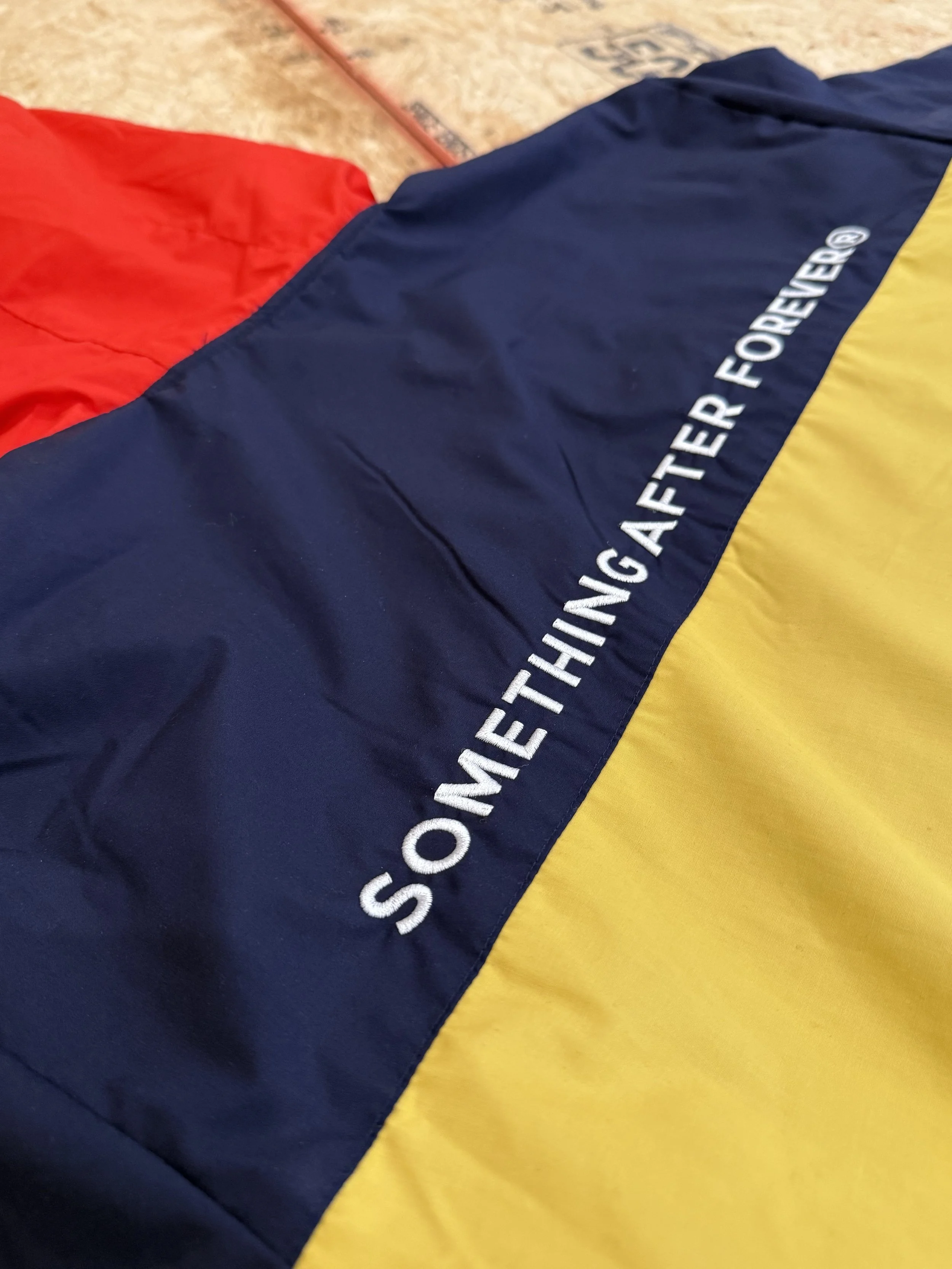 SAFX_Pullover Multicolor Back.jpg