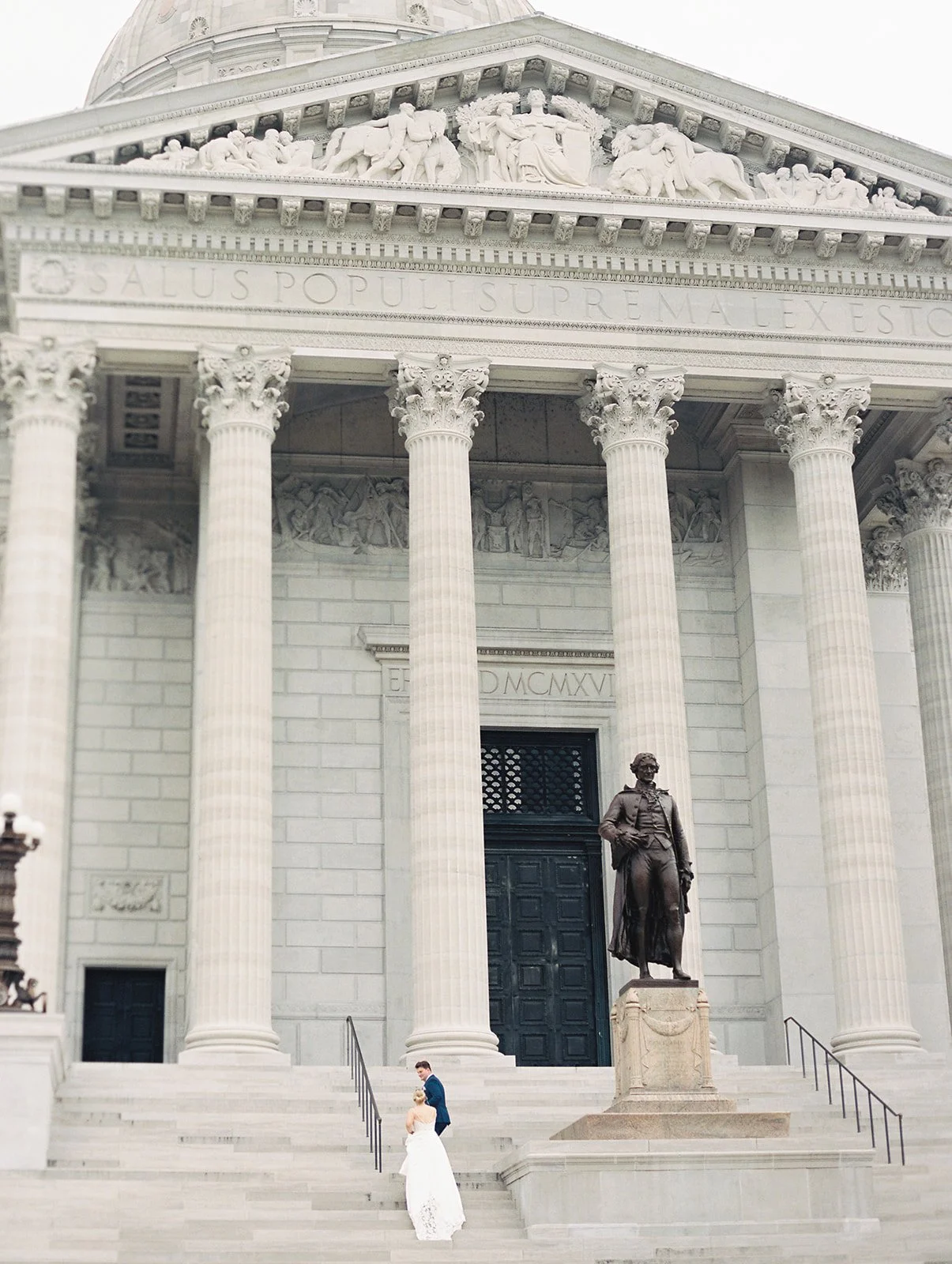 Saint-Louis-Missouri-Wedding-Photography-Choosing-the-Ideal-Hours-of-Coverage