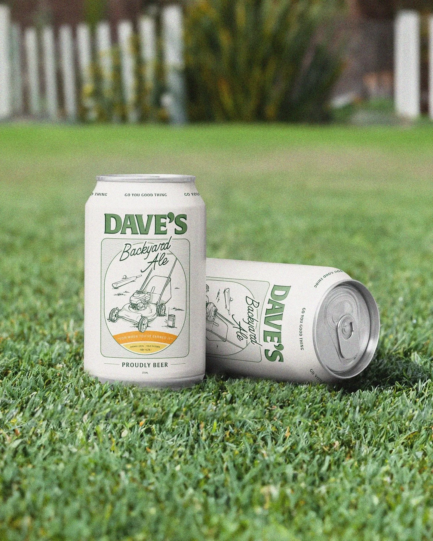 If I designed a beer for my old man, it would probably look something like this..🍻
‘Dave’s Backyard Ale’ is inspired by a handful of core memories from my youth, primarily surrounding my Dad mowing the lawn on a Saturday morning w