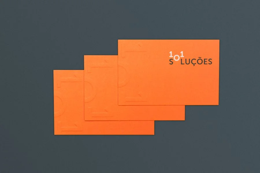101+Soluções+visual+identity+by+Gen+Design+Studio.jpeg