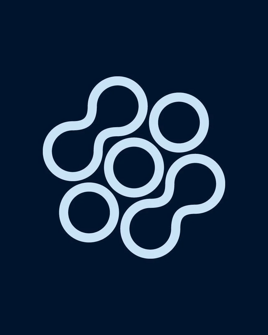 Ny identitet för Rubus Technologies AB
Jag har skapat logotyp, visuell identitet och webbplats för ett företag som representerar ledande tillverkare av halvledare i Norden och Baltikum.
Namnet Rubus – inspirerat av björnb&a