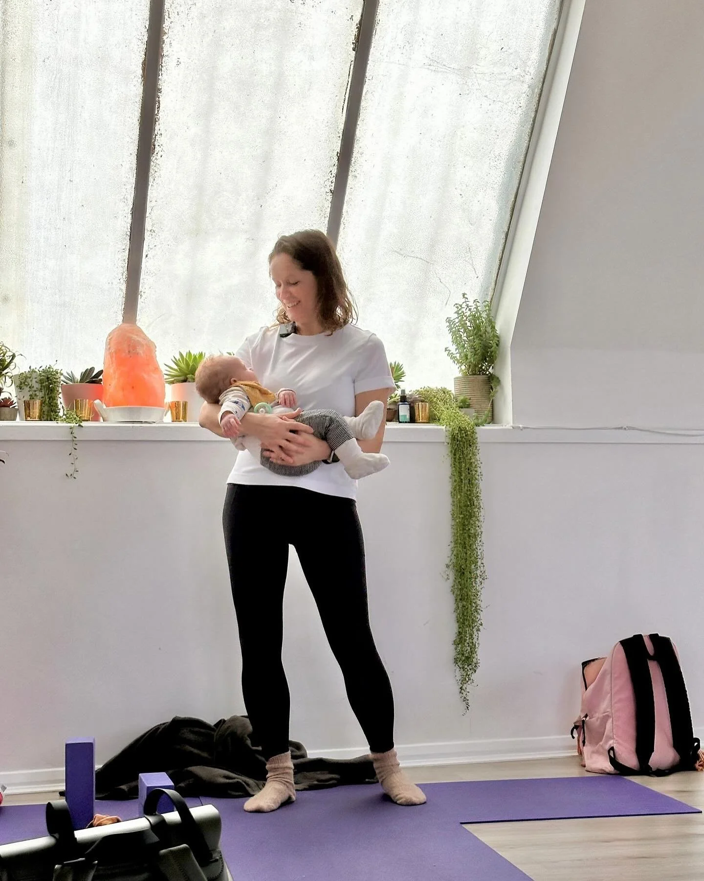 Are you looking for a class this summer? My regular mum and baby yoga class continues on Tuesdays until 29th July. So many mum and baby activities finish when school summer holidays begin but I&rsquo;ve got you for the next few weeks. Older children 