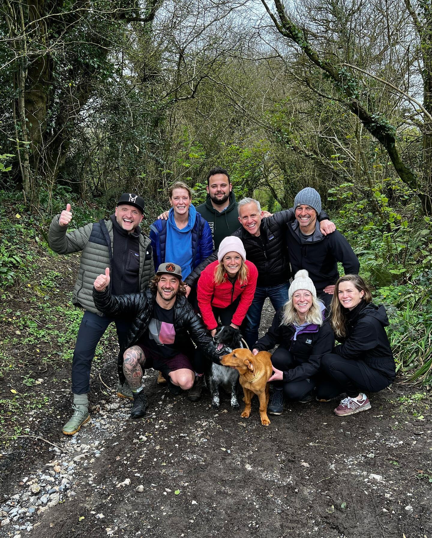 Photo dump from an amazing &amp; action packed weekend 🔥 

A group of wonderful humans that instantly clicked the moment they walked in. 48h full of breathwork, training, laughs, stretching, mobilizing the body,  pool training, heat &amp; cold expos