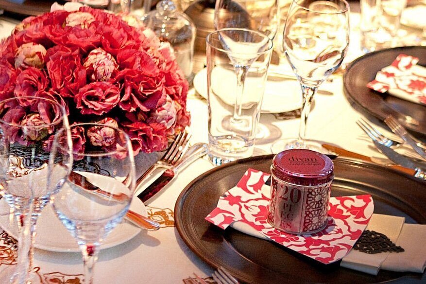 A bold pink to matchy matchy with the bespoke ottoman kaftan menu and a lovely tin of Turkish delight at this lovely destination wedding we planned in Istanbul.