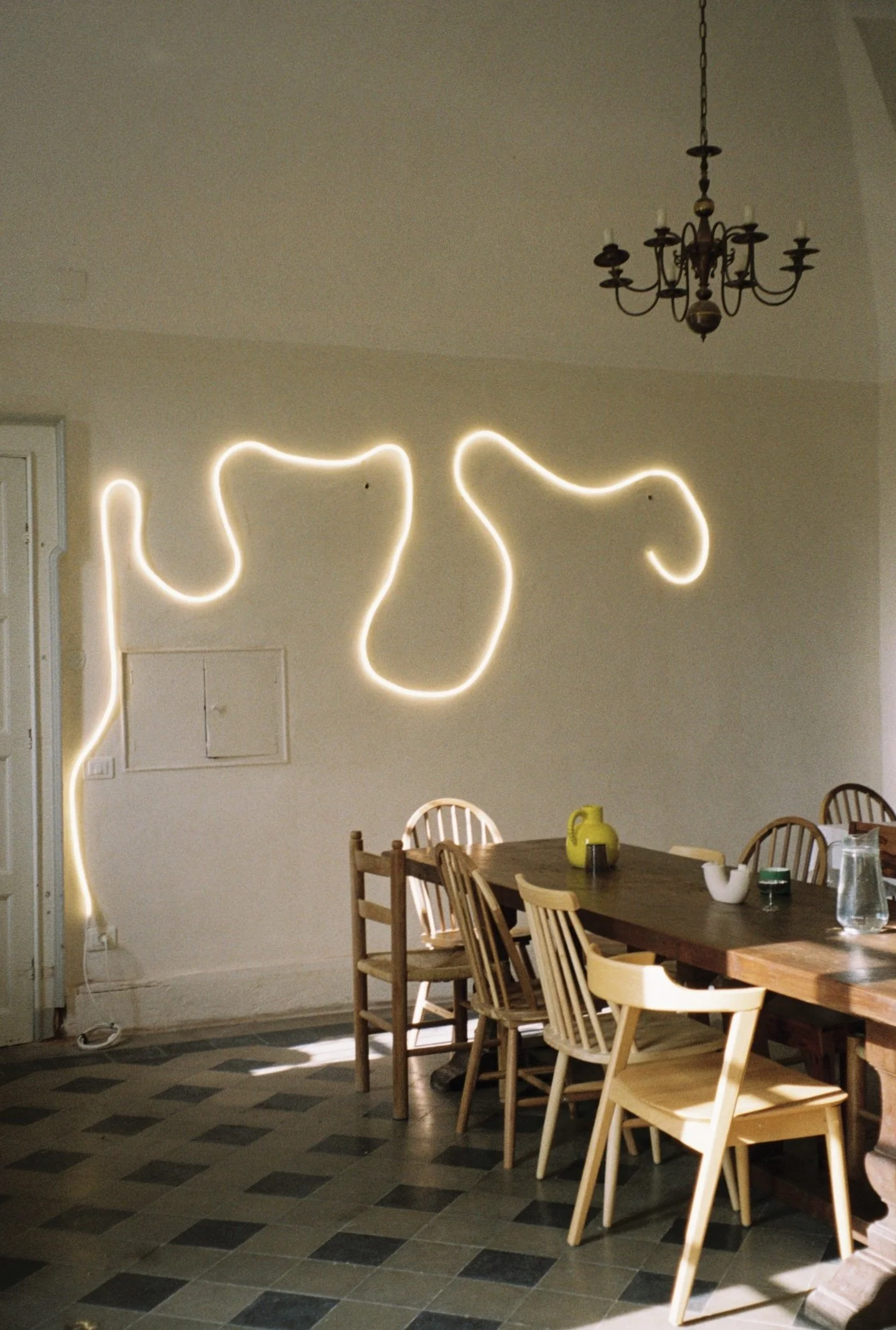 dining room yoga retreat italy.jpeg