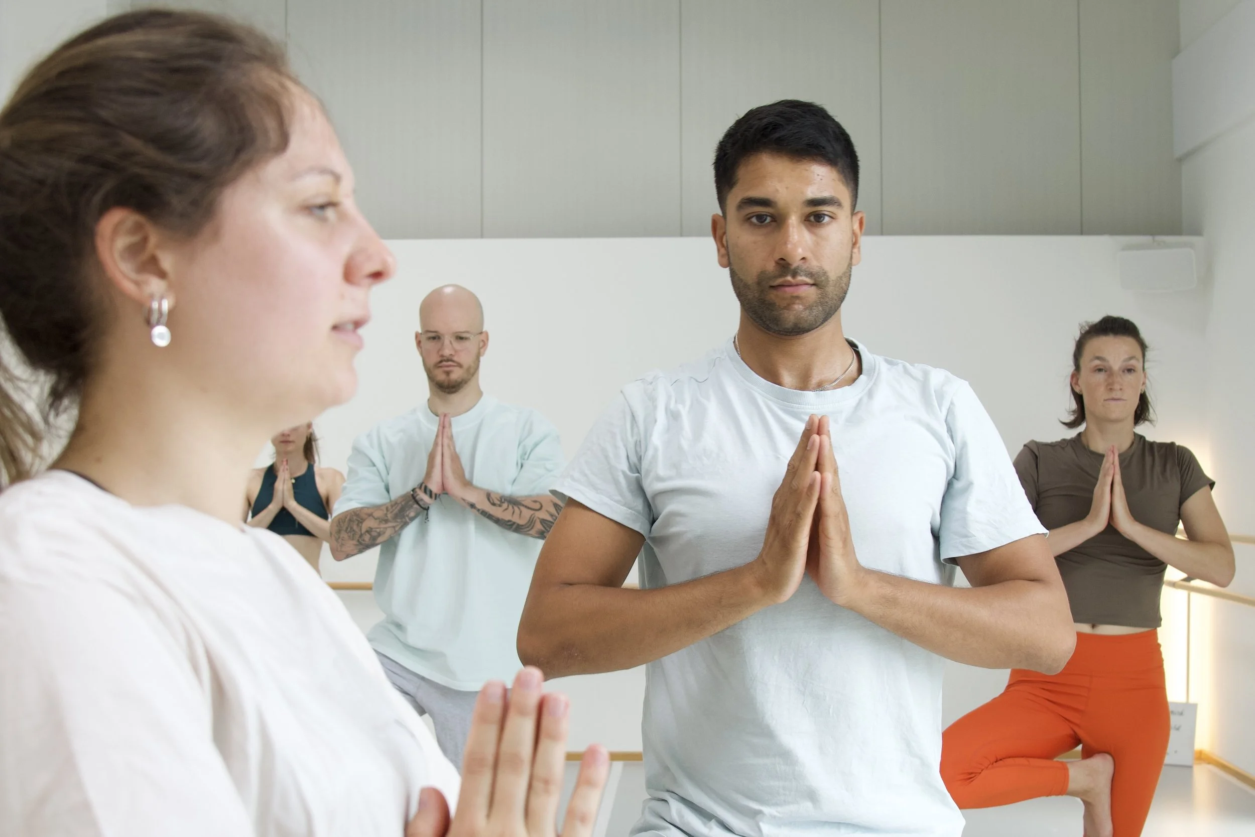 yoga and paint workshop berlin.jpeg