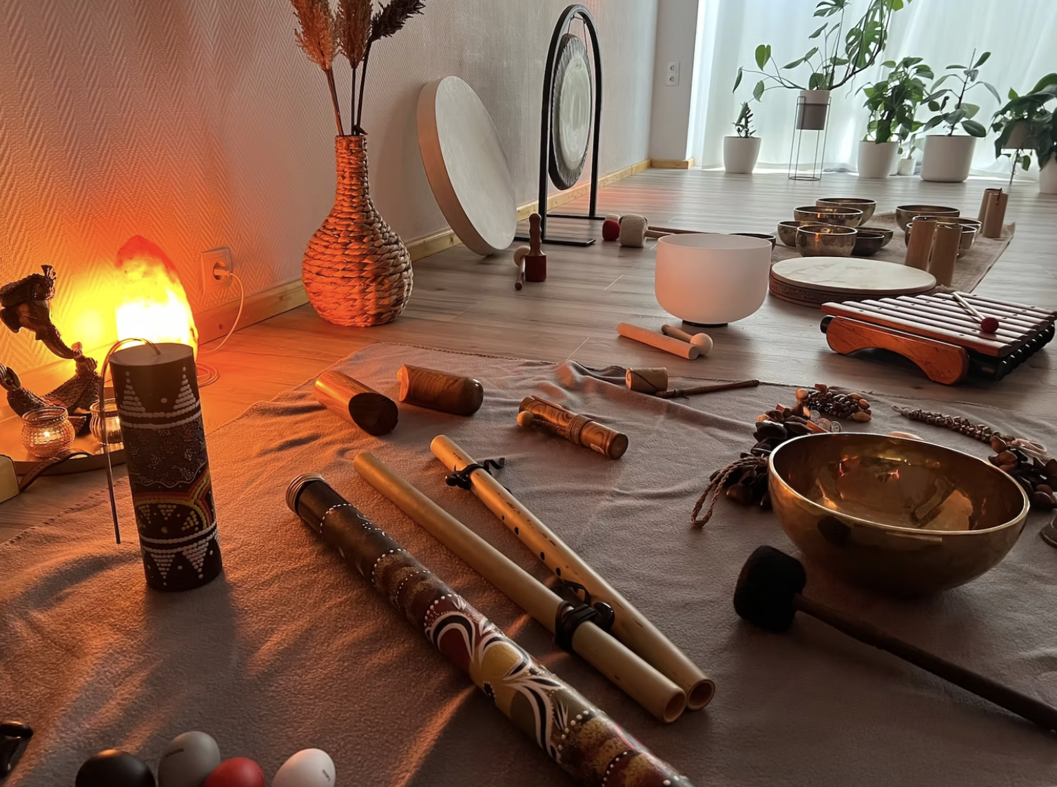 sonice journey berlin friedrichshain singing bowls.png