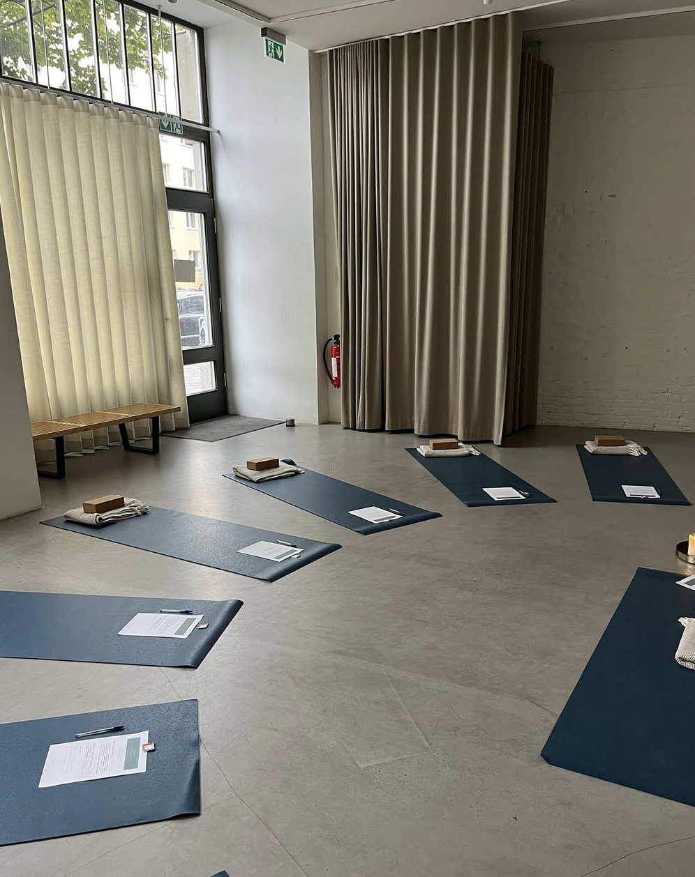 breathwork workshop berlin kreuzberg.png