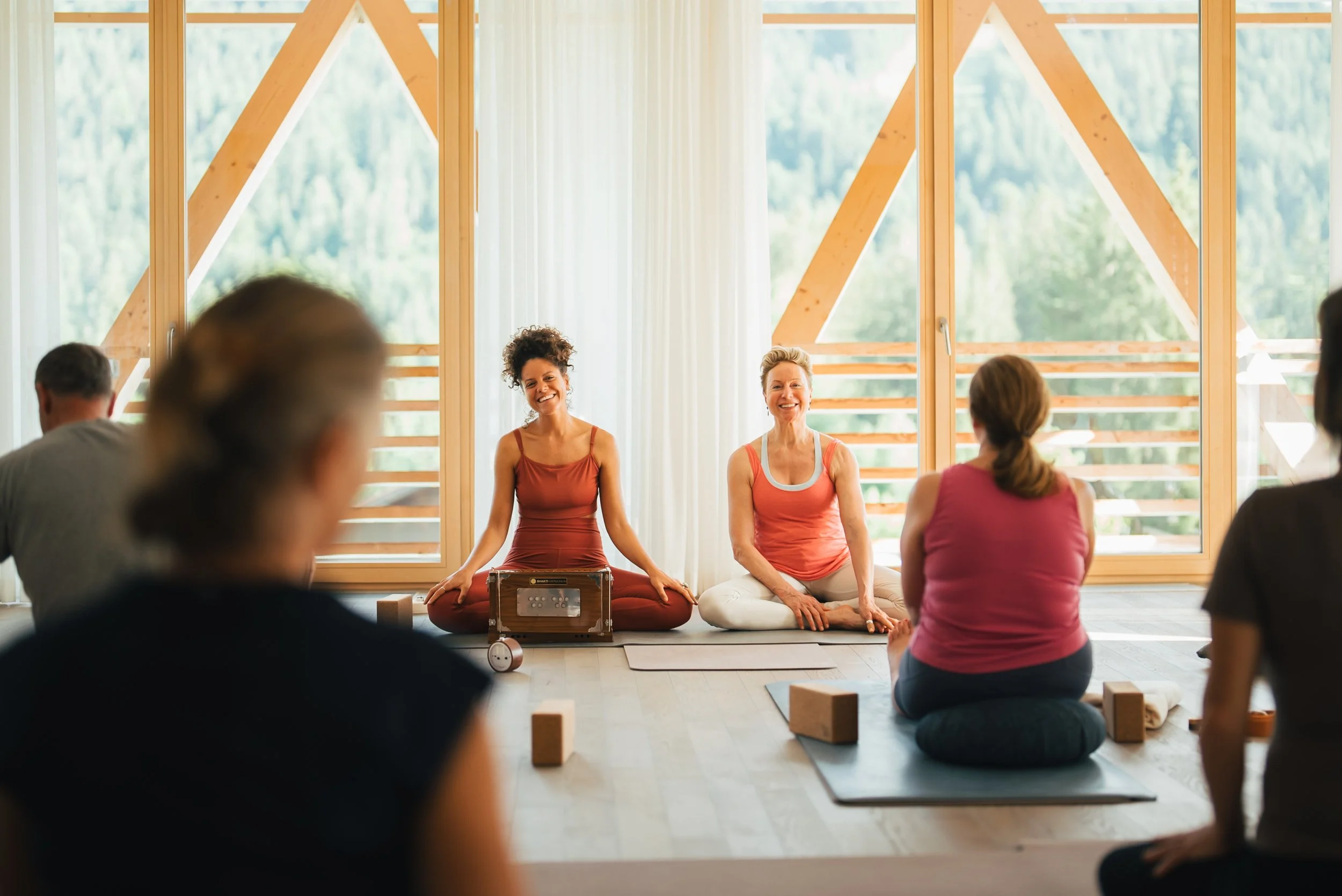 mantra singing circle berlin charlottenburg.jpg