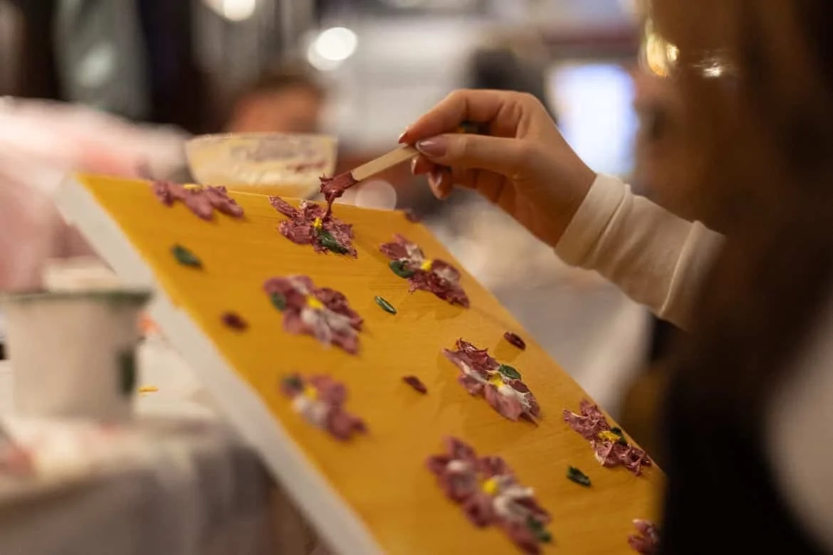 creativity and painting workshop berlin prenzlauer berg.jpg