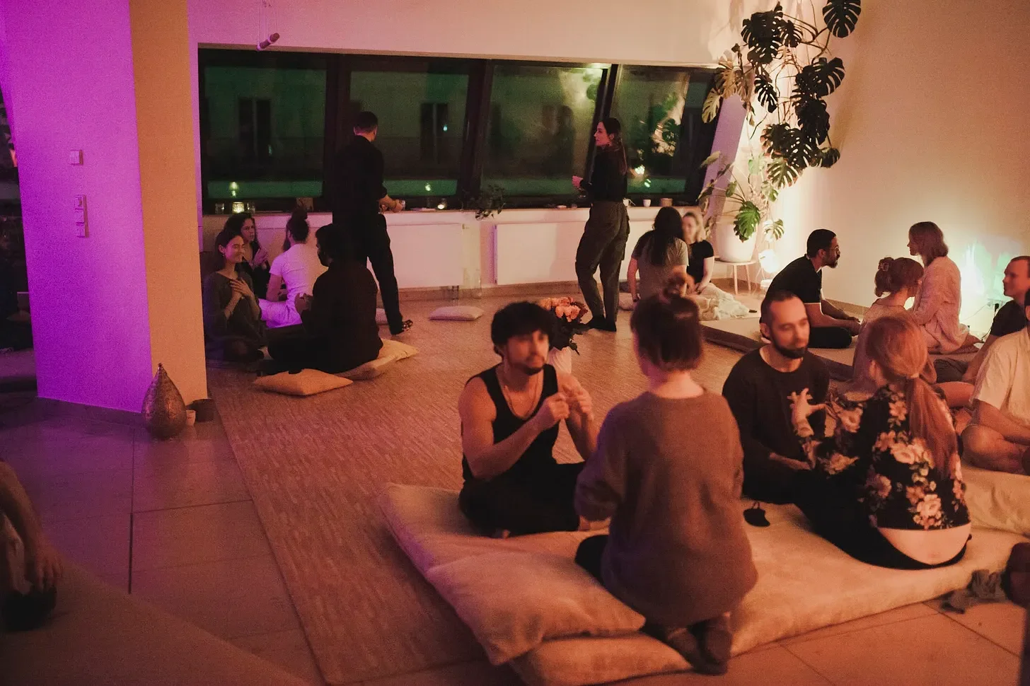 What it's actually like at a Deep Dating event