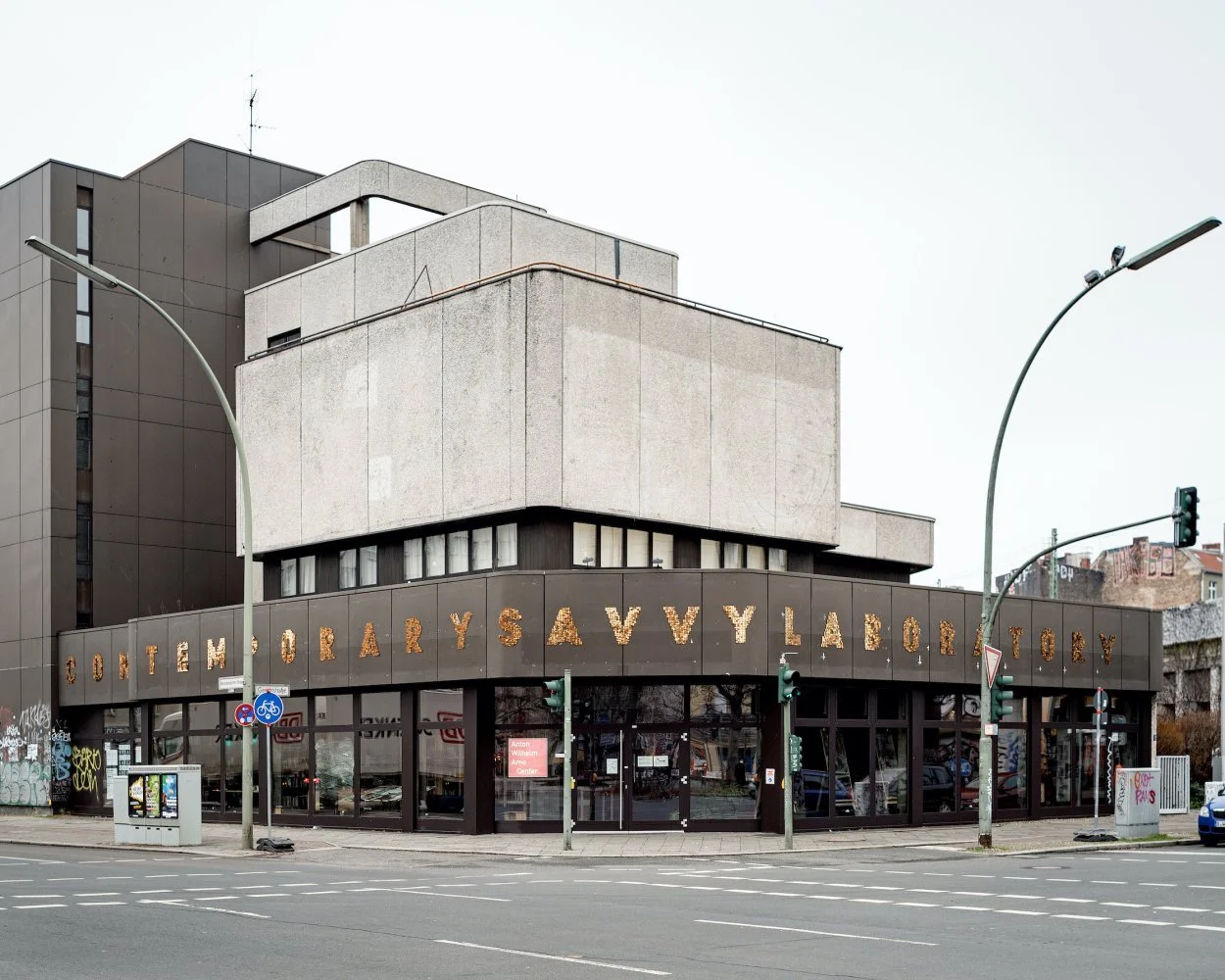 contemporary art gallery berlin wedding.jpg