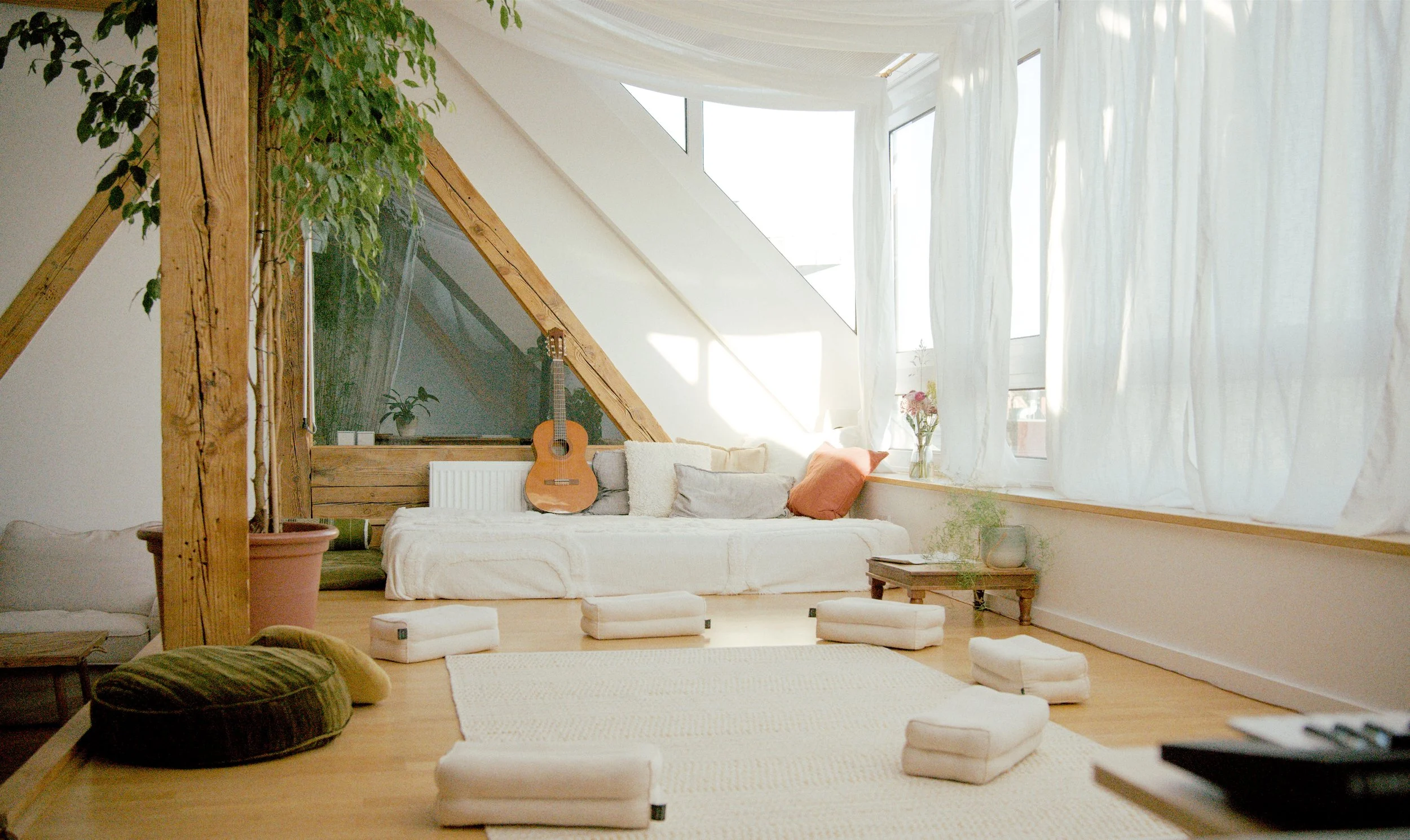Voice Listening Sessions space.JPG