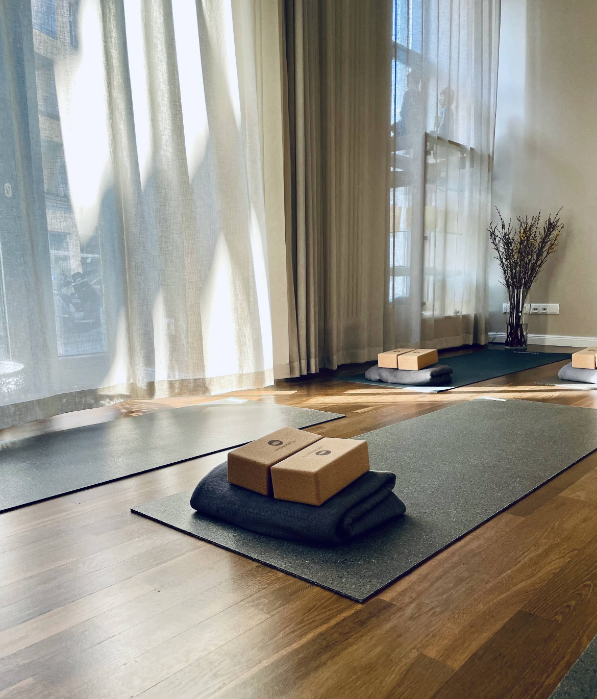 yin yoga workshop berlin charlottenburg.png