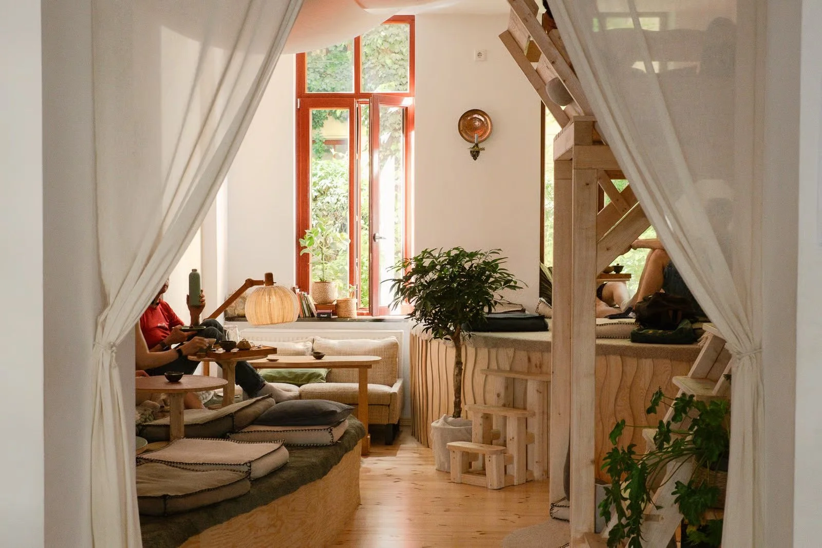 teeroom in berlin.jpg