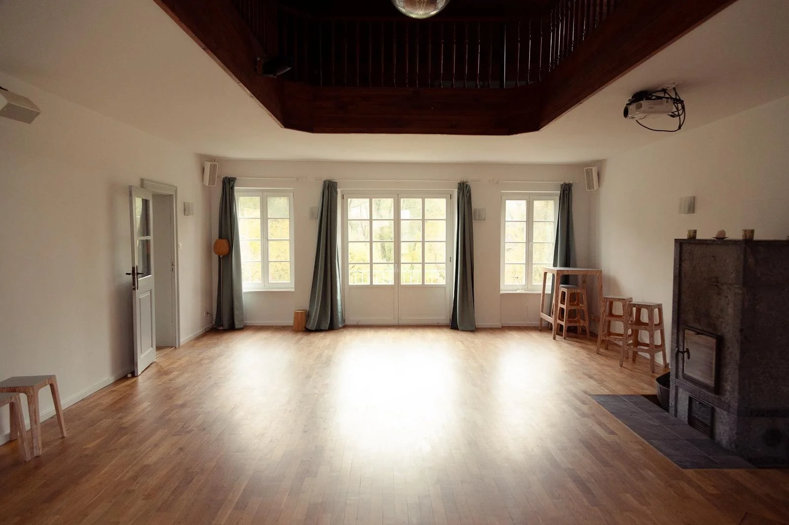 pilates room retreat brandenburg.jpeg