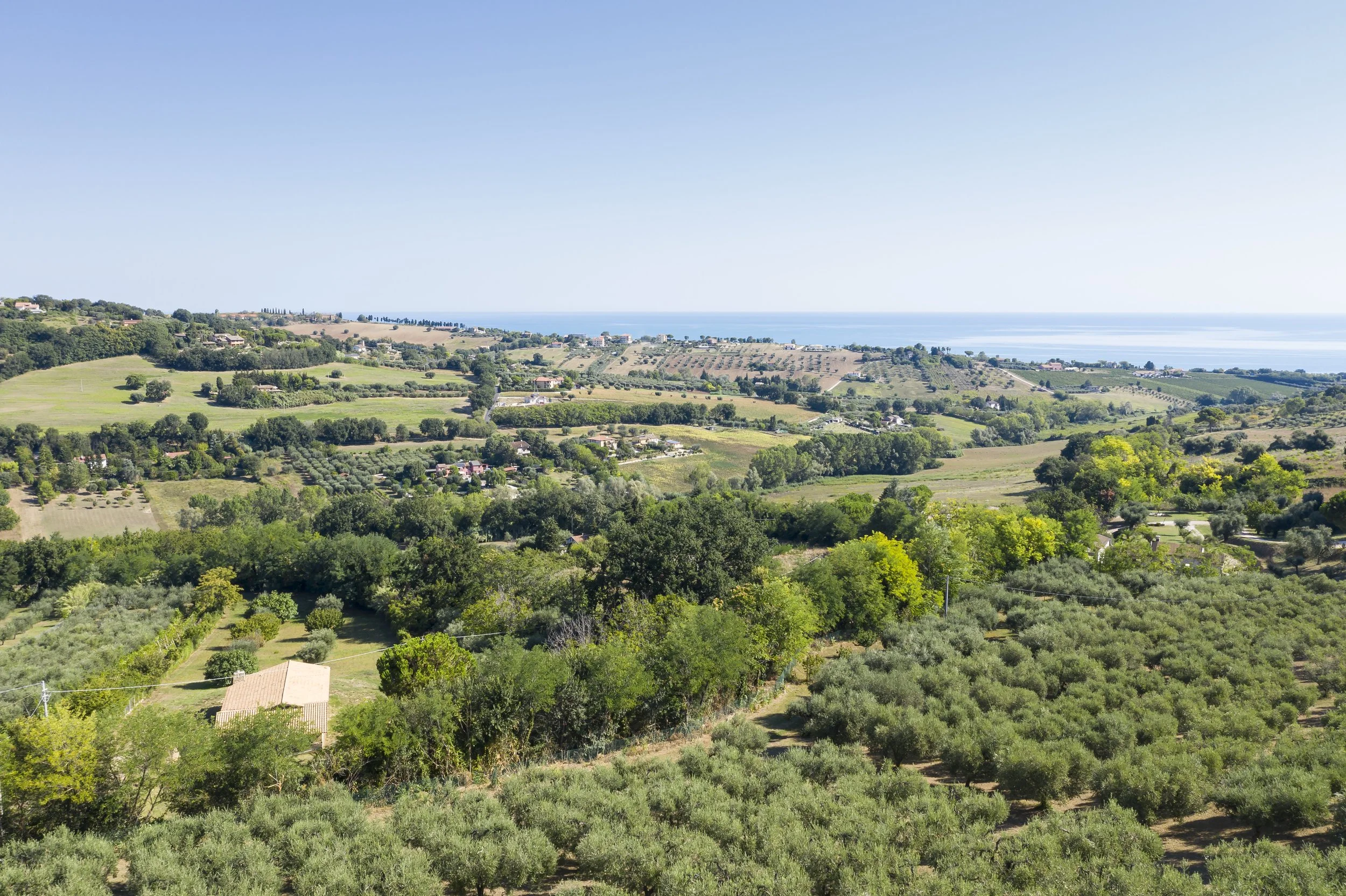 italy retreat yoga luxury house rent.jpeg