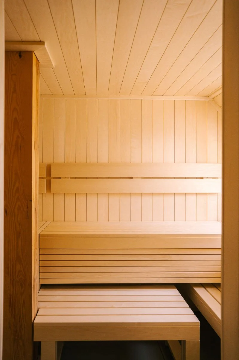 sauna yoga retreat berlin.jpg