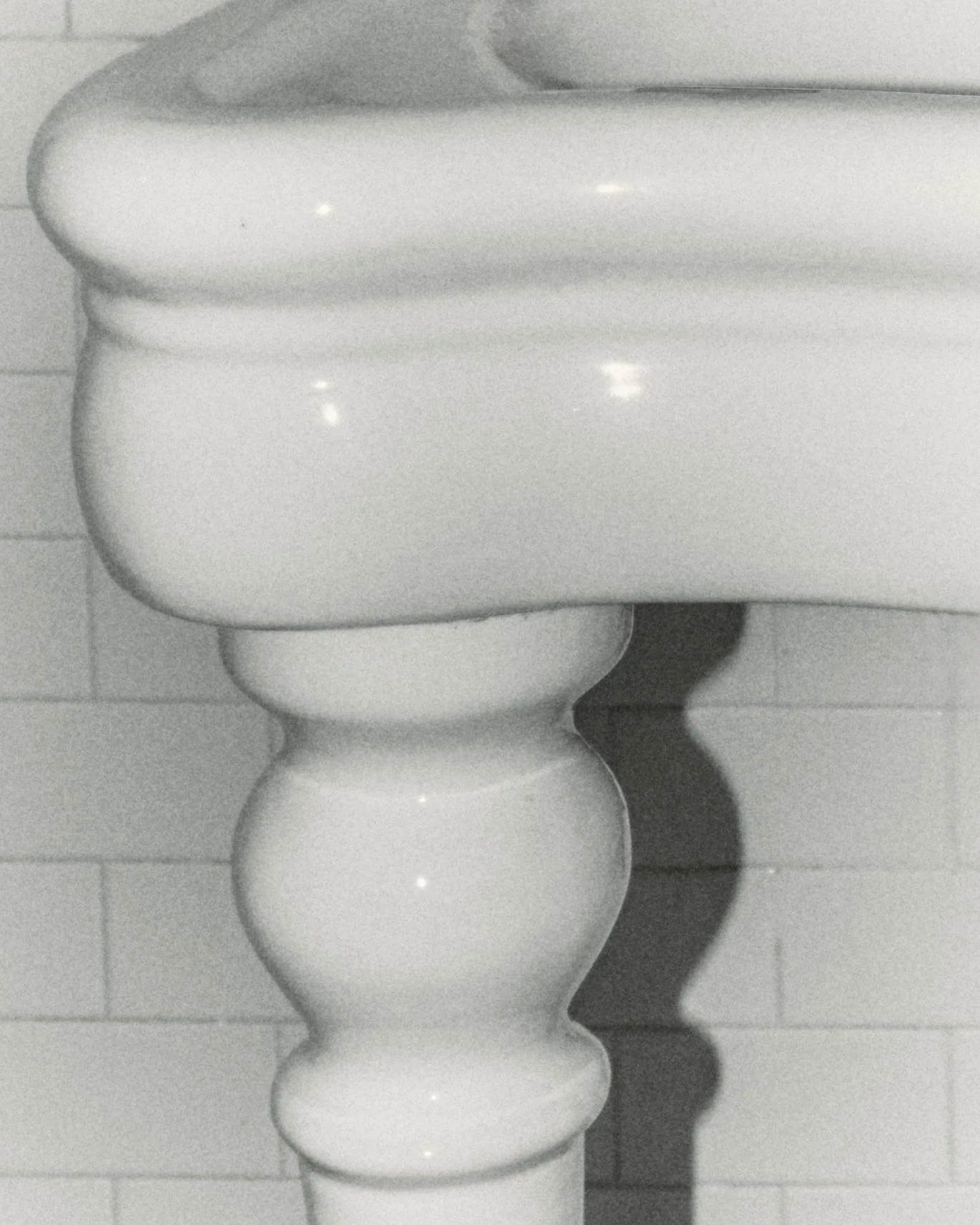 italy retreat house bathroom detail.jpg