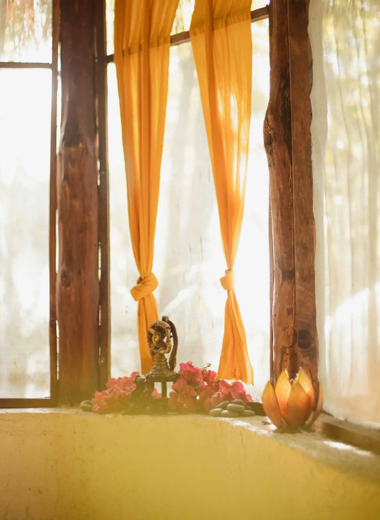 ASHTANGA+YOGA+MEXICO+RETREAT+ALTAR+3.webp