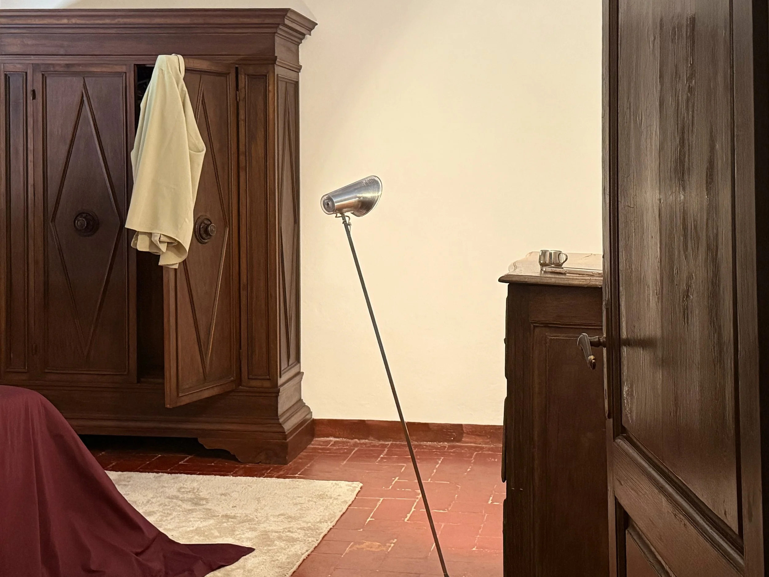 yoga retreat house host italy.jpg