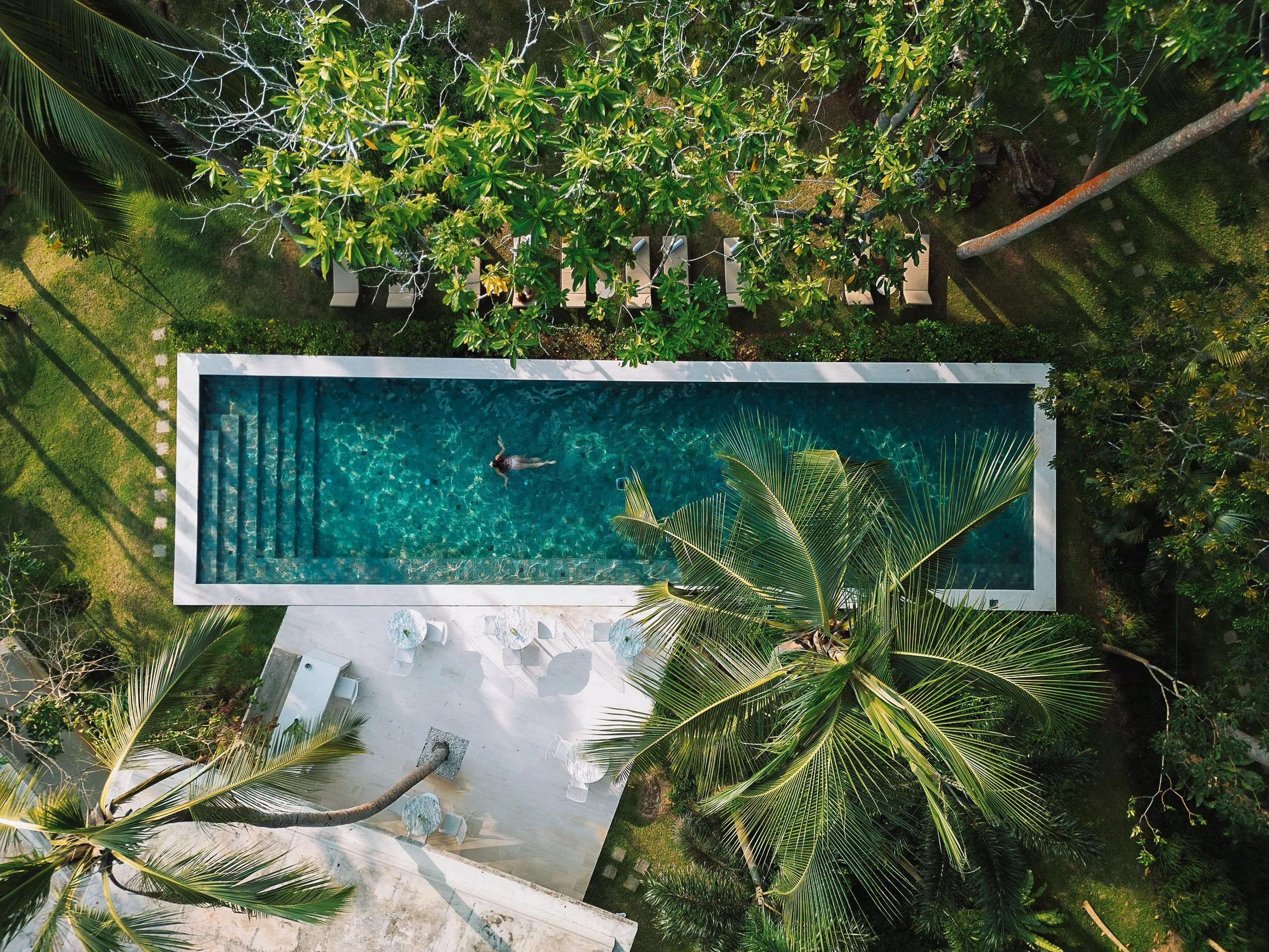 kuluru villa private pool.jpg