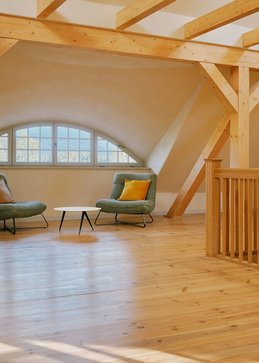minimal interior yoga retreat.jpg