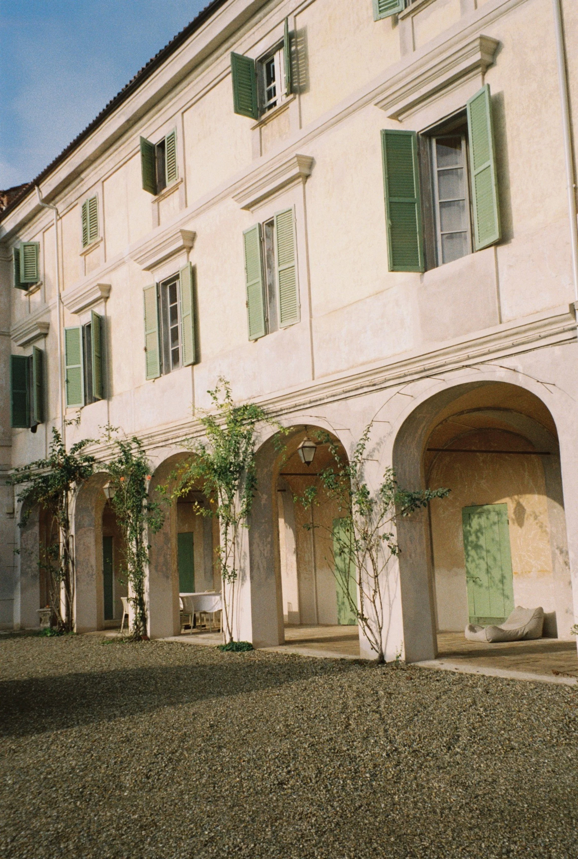 yoga retreat house italy facade.jpeg