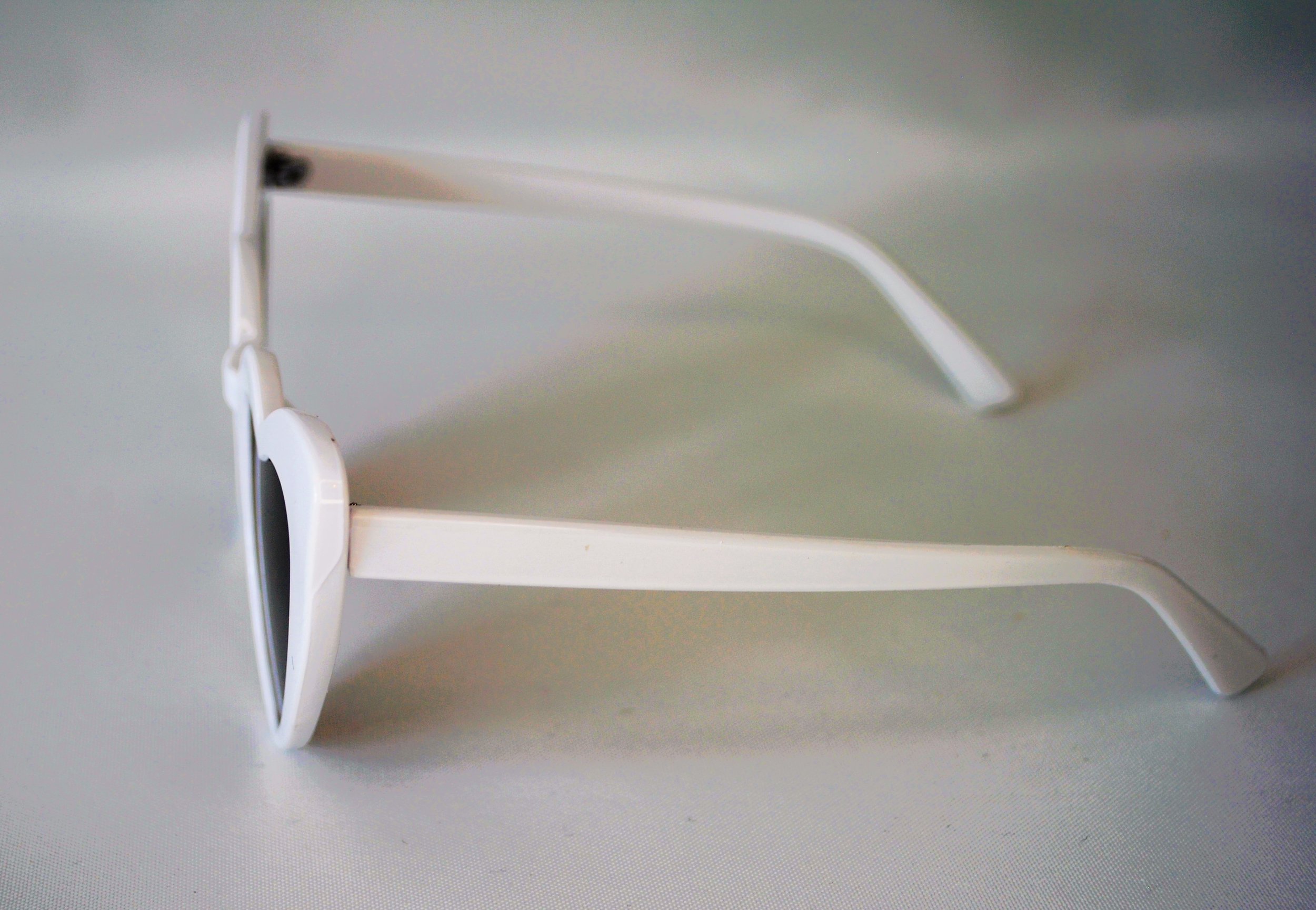 SUNGLASSES W 5.jpeg