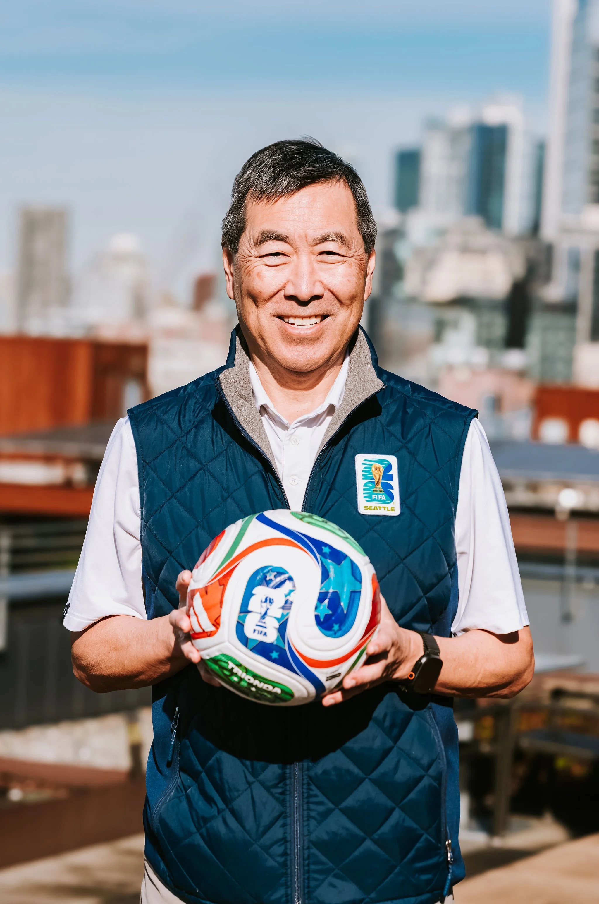 Peter Tomozawa