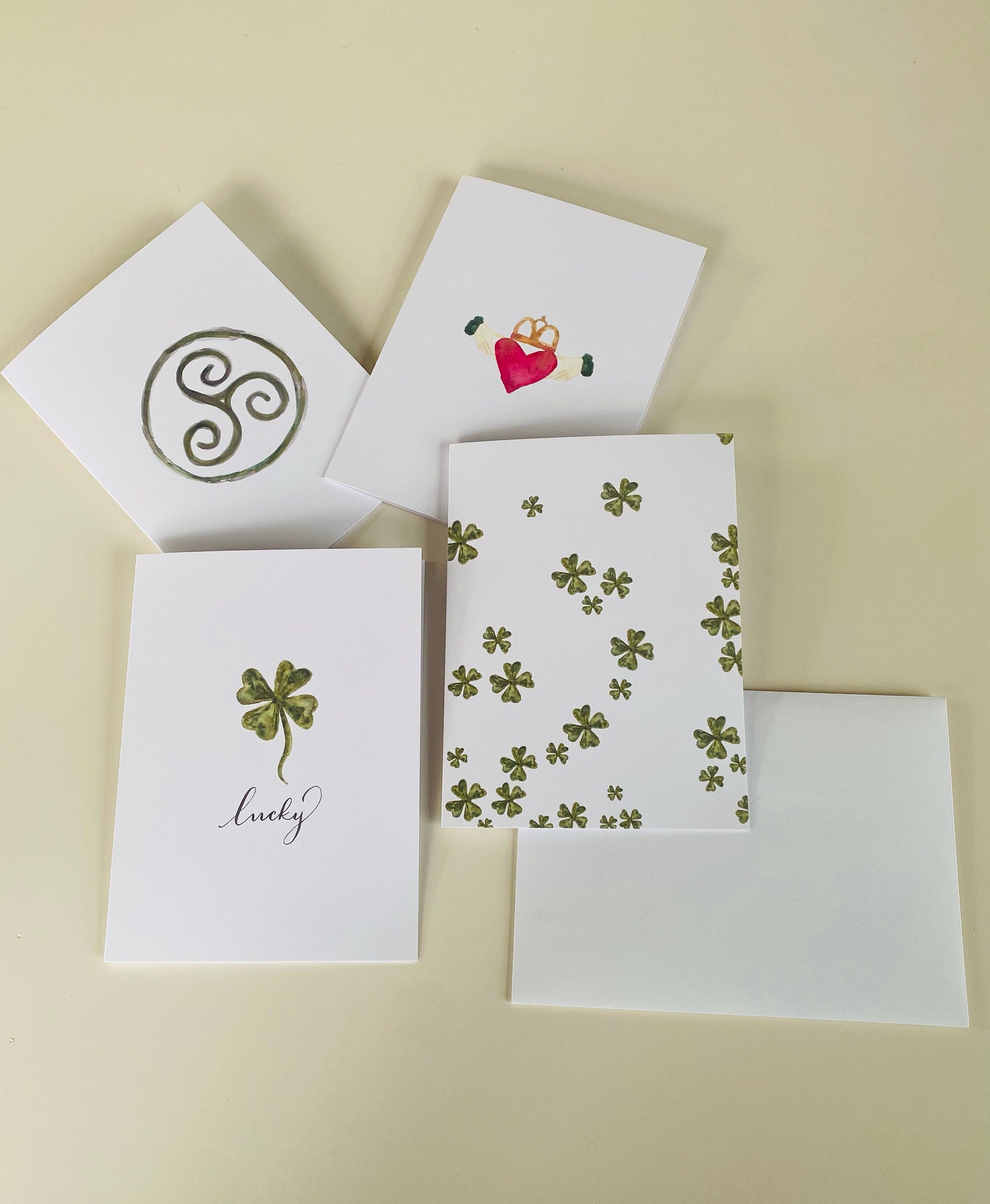 https://i.etsystatic.com/33120208/r/il/05b889/3696446352/il_fullxfull.3696446352_3l7u.jpg