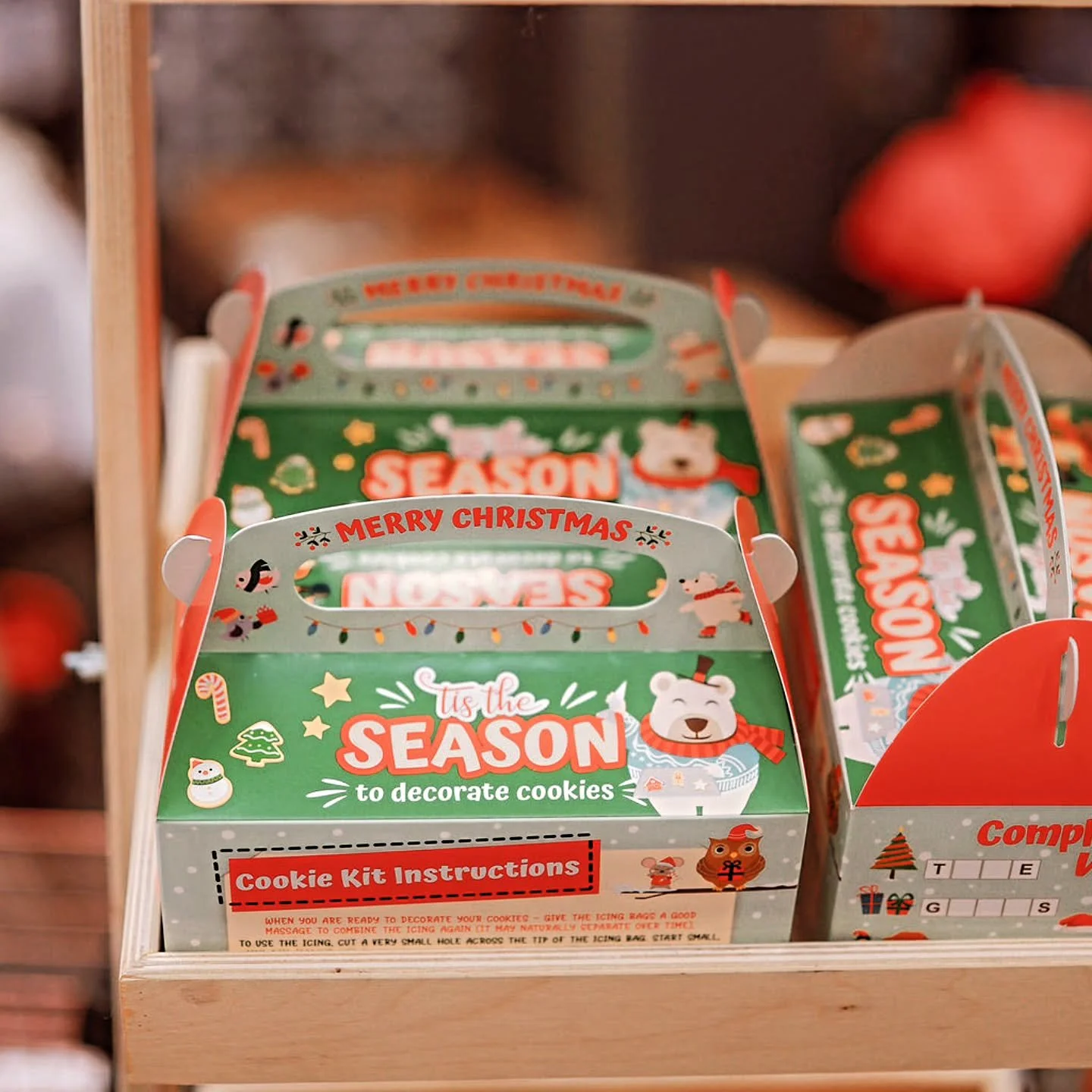 DIY Kits! 12 sugar cookies, 4 icing colours and 3 sprinkle mixes! And new this year they come in these fun activity boxes 🎁
Order now and pick up until December 23rd 🎄
.
.
.
#diycookiekit #christmascookies #cookies #cookie #cookieart #cookiesofinst