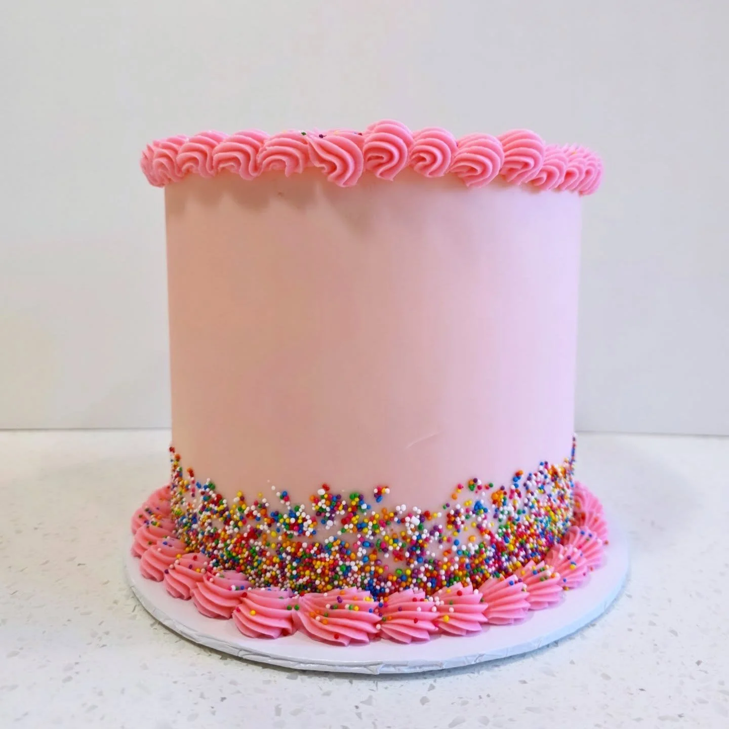 Sprinkles are always a yes 
.
.
.
#sprinklecake #birthdaycake #pinkcake #cochranecakes #yyccakes 2025cake cake cakedecorating cakesofinstagram cakestagram buttercream buttercreamcake cakedecorator yycliving yyclocal yycfood yyceats yyc calgary cochra