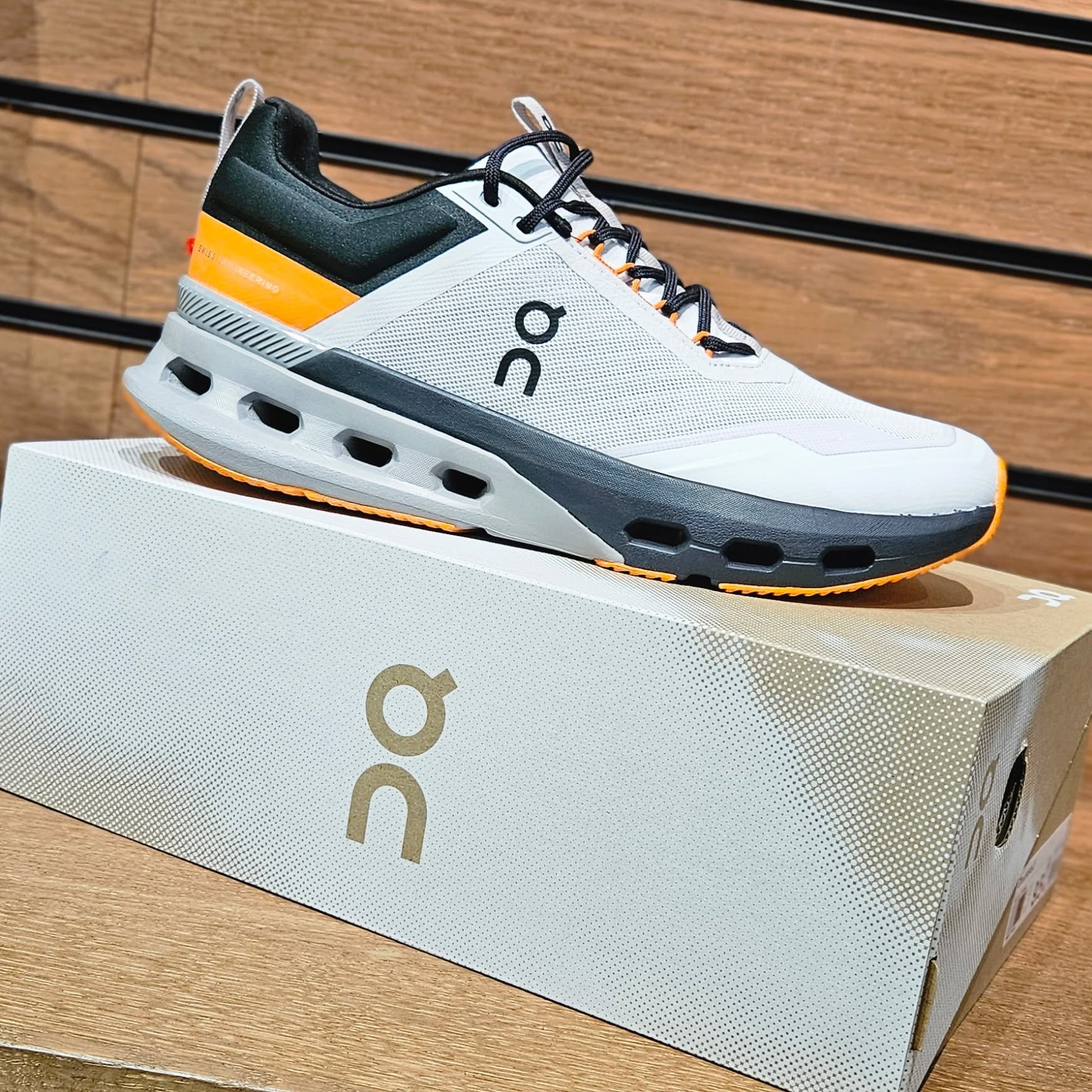 Which colour of the new ON trainers are you vibing with? 😎☁️

☁️ Find your perfect pair at @lifestylesports , Level 3! #ONCloud