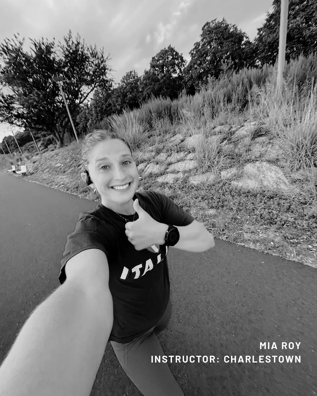 The MYSTRYDE fam is showing up big at the @philly_marathon this weekend while we trot 3.1 back at home. Good luck team! 🔥