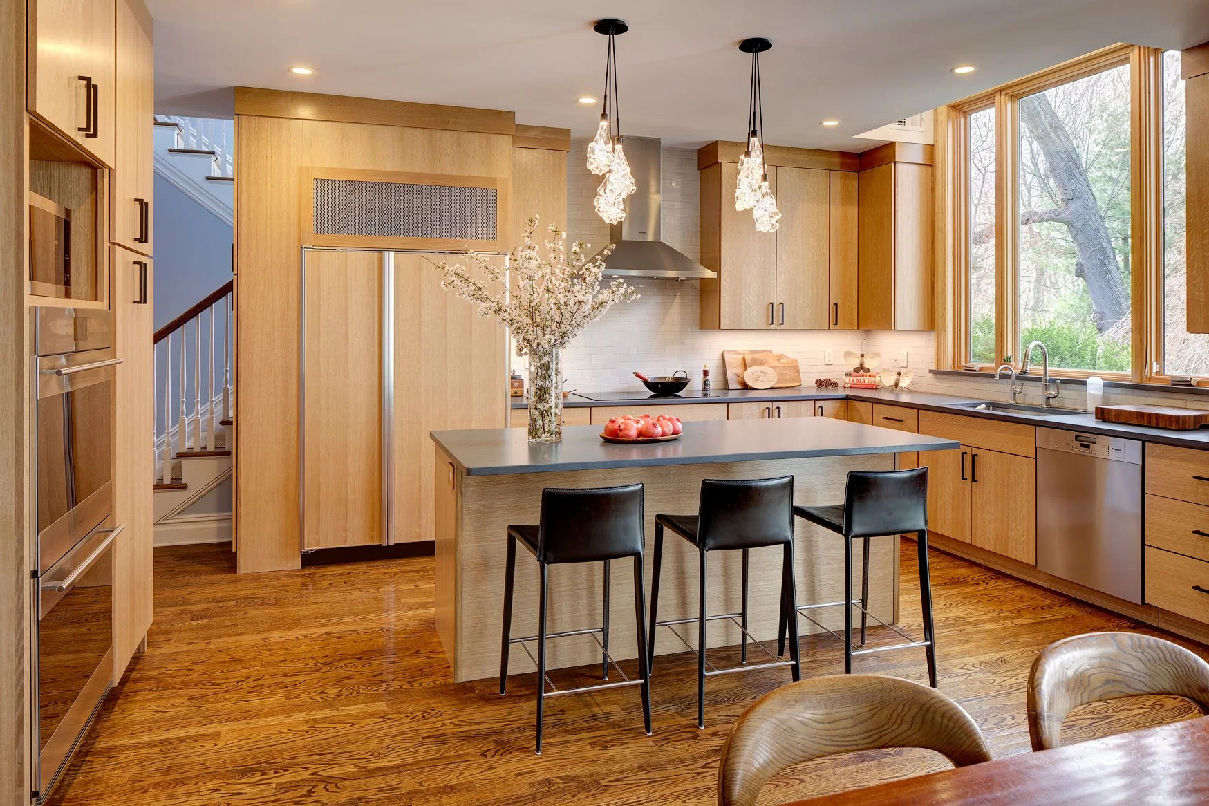 MODERN INDUCTION KITCHEN