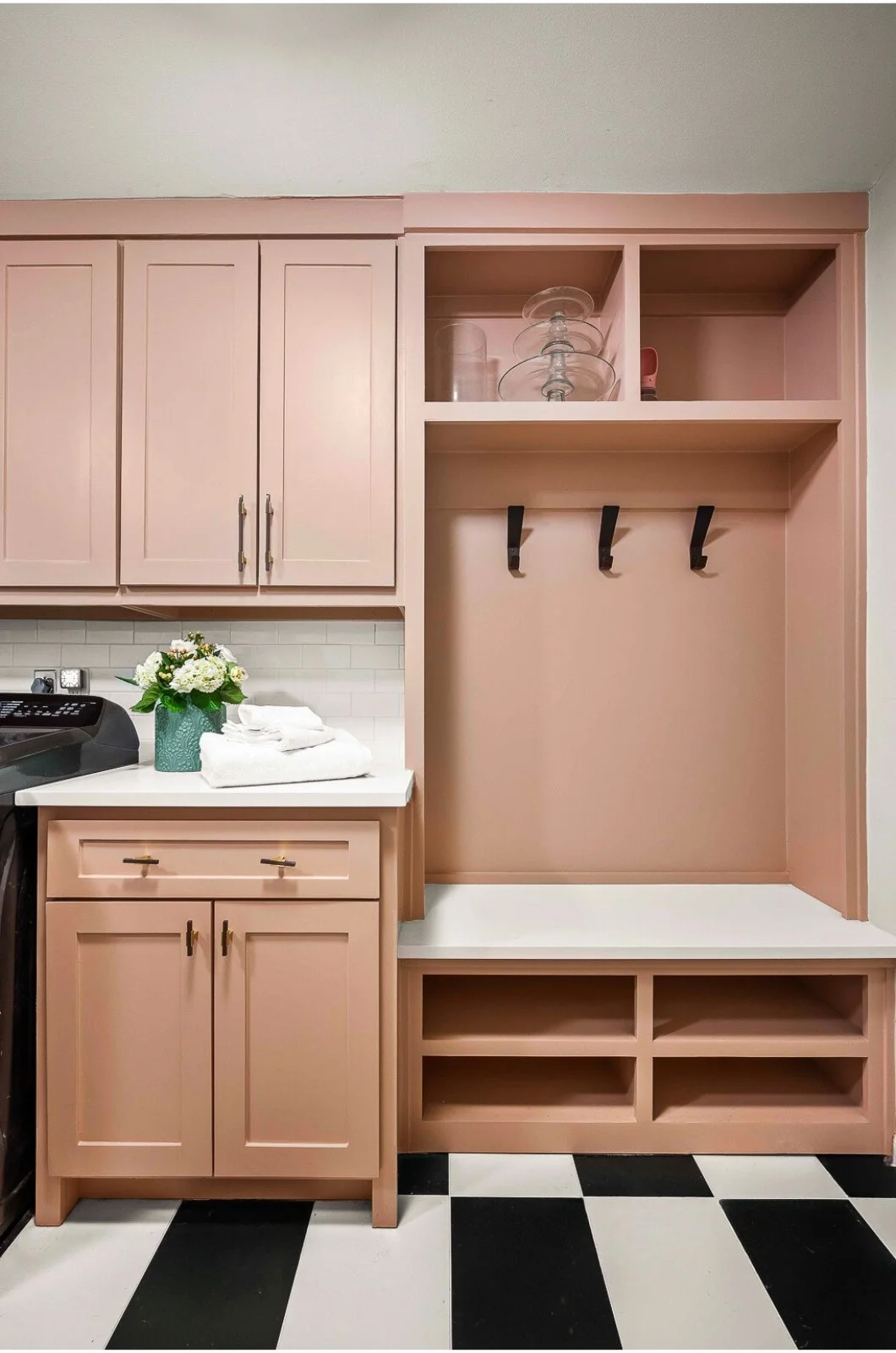 HOT MODERN GLAM PT. 5 - HALLWAY/LAUNDRY ROOM