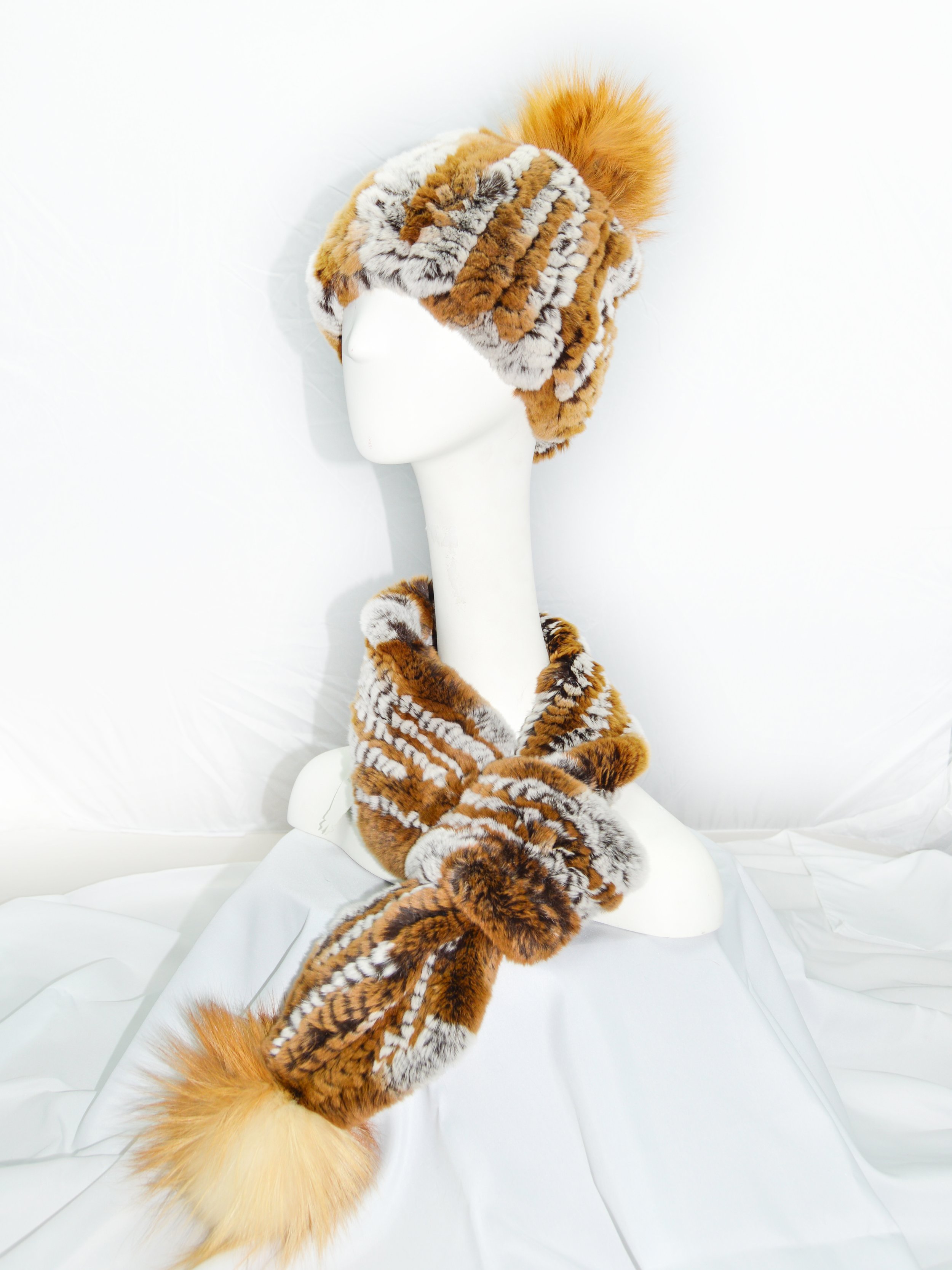 Chestnut beanie .jpg