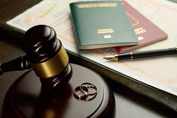 CONSTITUTIONAL SHIFT IN SOUTH AFRICAN FAMILY LAW: THE END OF THE LEX DOMICILII MATRIMONII RULE