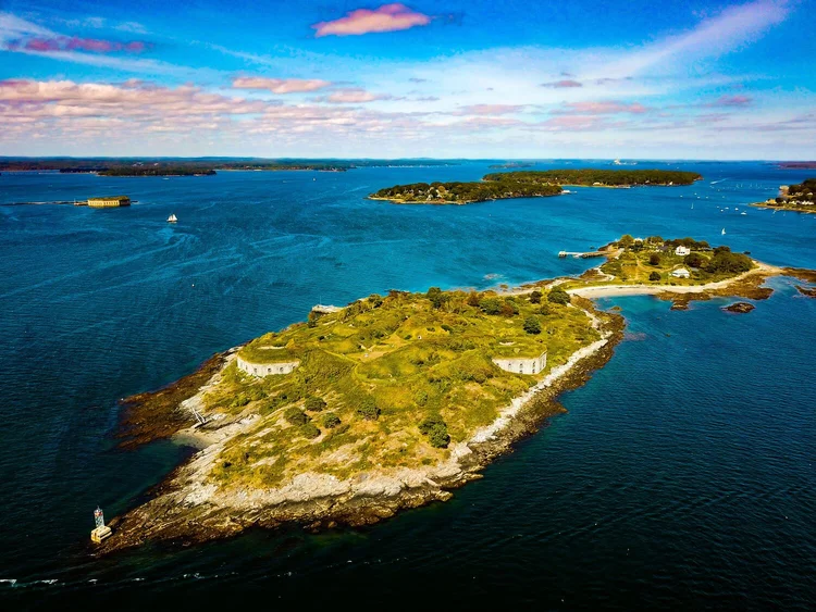 FAQs — Private Boat Charters Portland, ME — Casco Bay Custom Charters