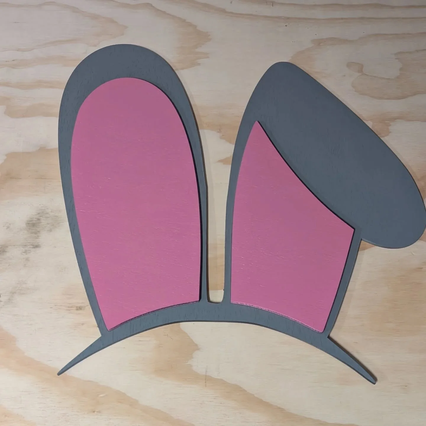 From intimate gatherings to large-scale events, we create decor that your guests will remember. 

​We design and build custom pieces tailored specifically to your client's vision. No matter the size of the event, let us help bring your event to life!