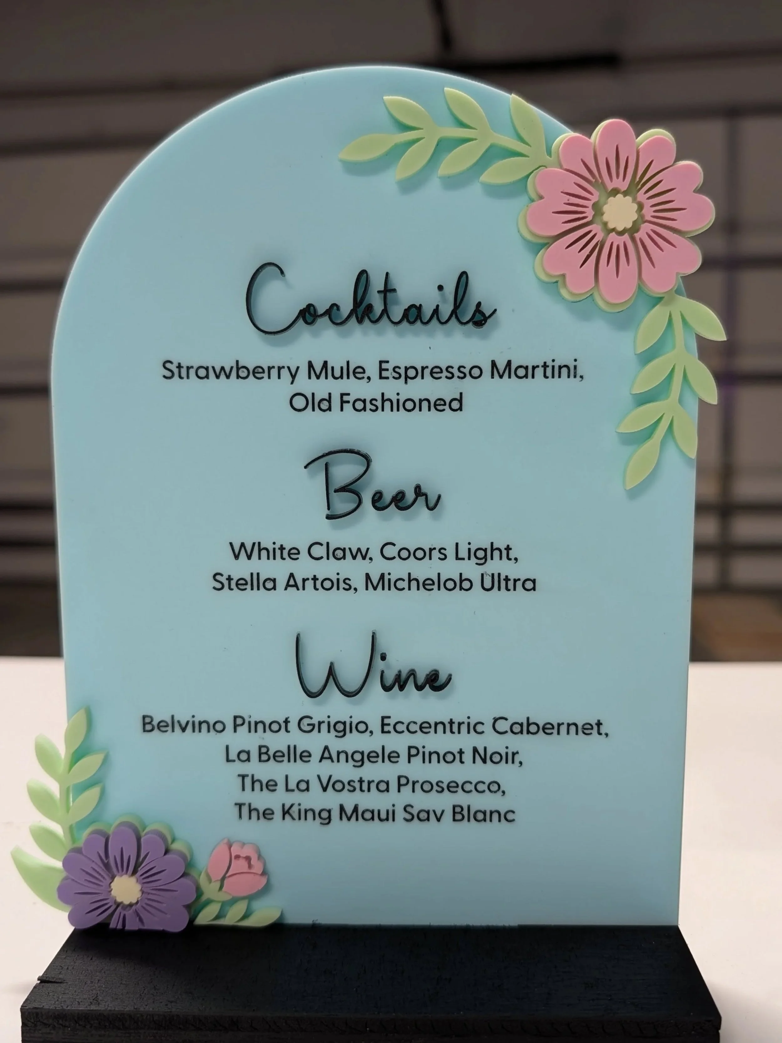 Calling all event stylists and party planners!
No matter the occasion, we&rsquo;re here to help take your event to the next level! 

From custom bar menus and drink stirs to instructional signage and branding, if you have a vision we can create it.

