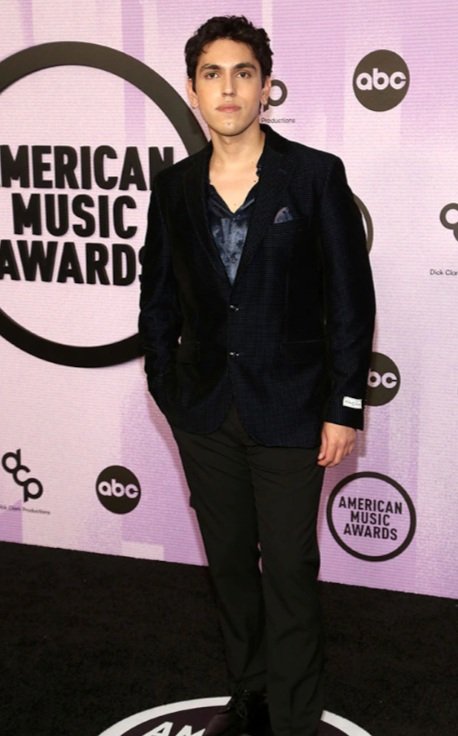 '2022 American Music Awards: See Every Star' Enews