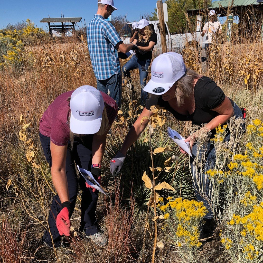 April 21-27 marks Volunteer Appreciation Week! At Bluff Lake Nature Center, we depend on various land stewardship and education volunteers, as well as our own nonprofit board members, to achieve our goals. We thank you for your dedication and deeply 