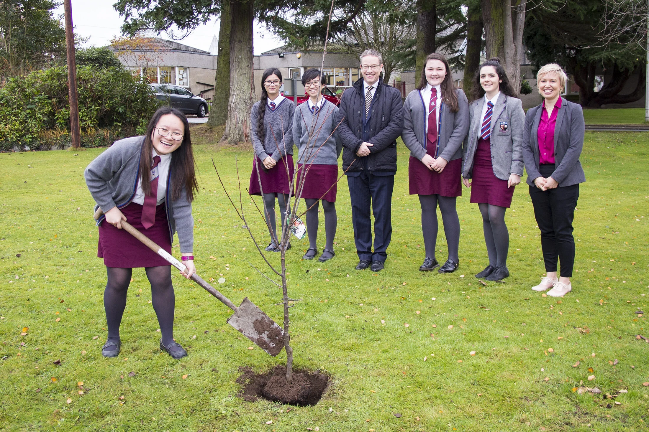 Chairman of the Boarding Schools Association visits VCB